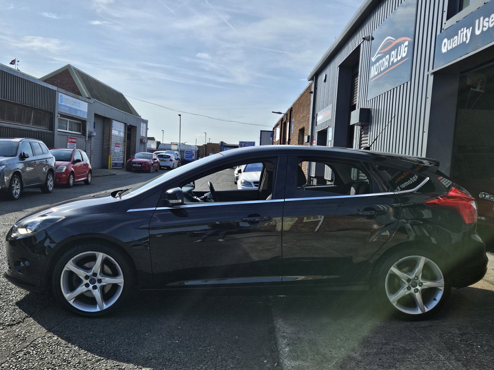 Ford Focus - Image 7