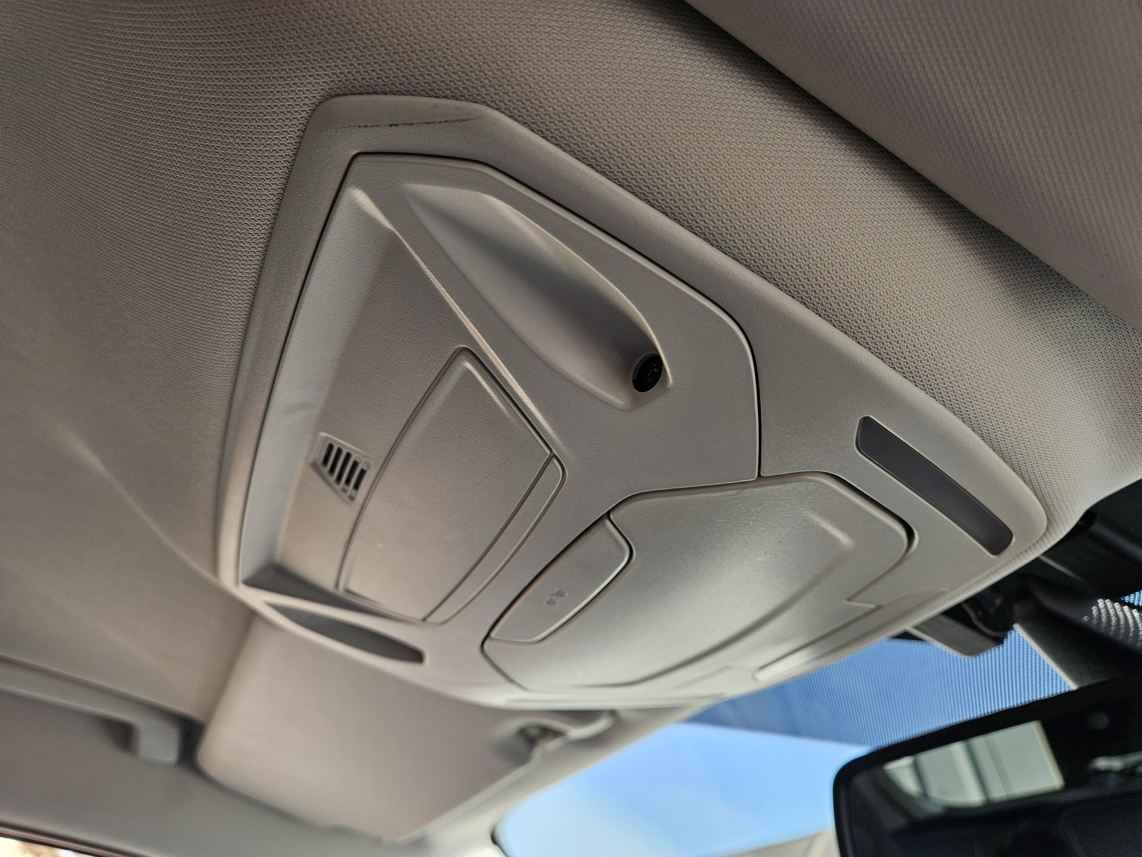 Ford Focus - Image 33