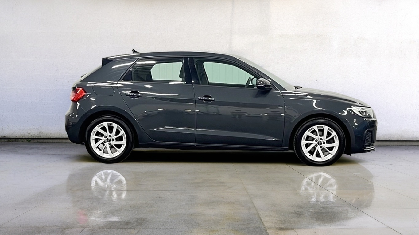 Audi A1 - Image 5