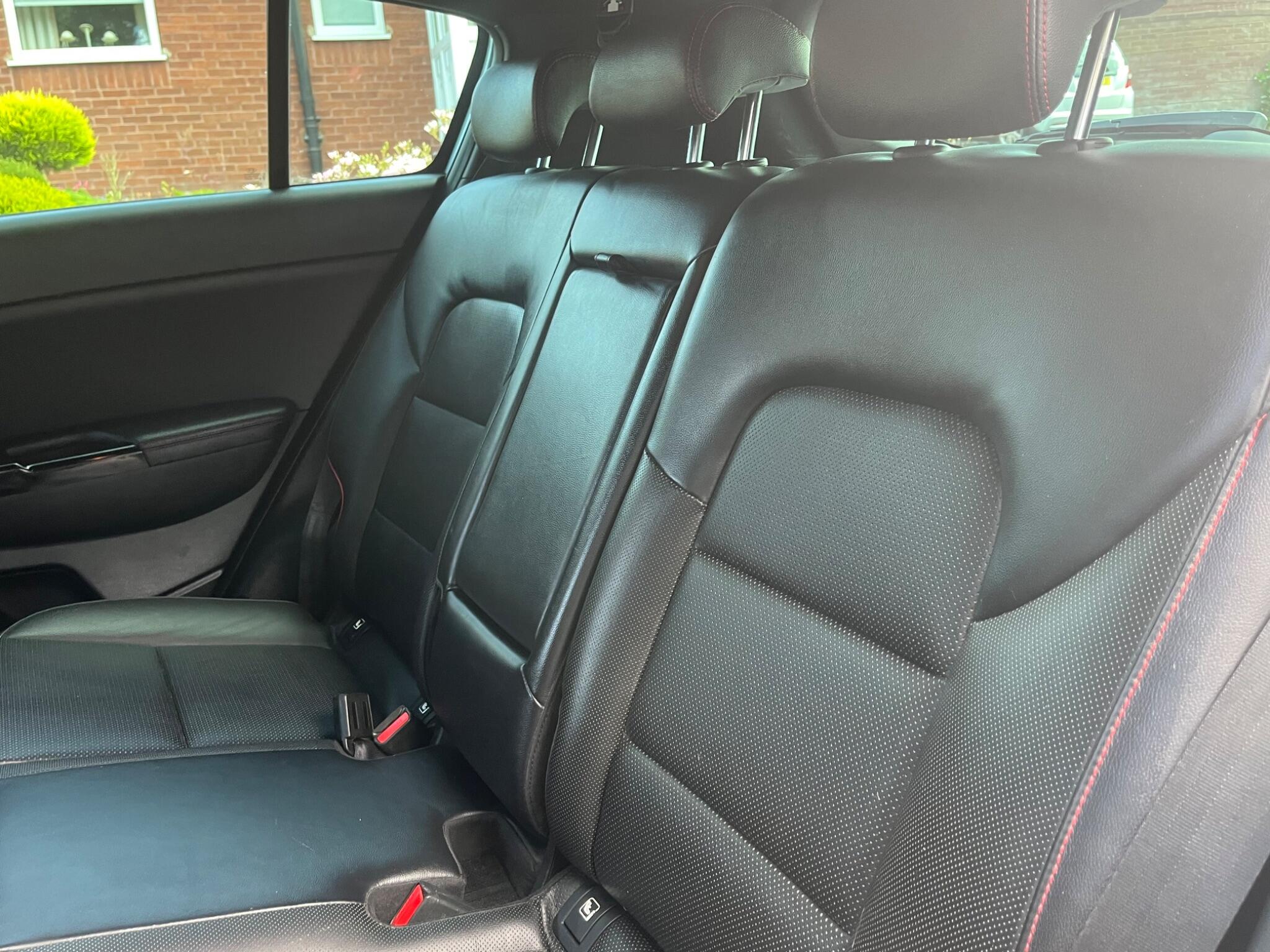 Kia Sportage - Image 21