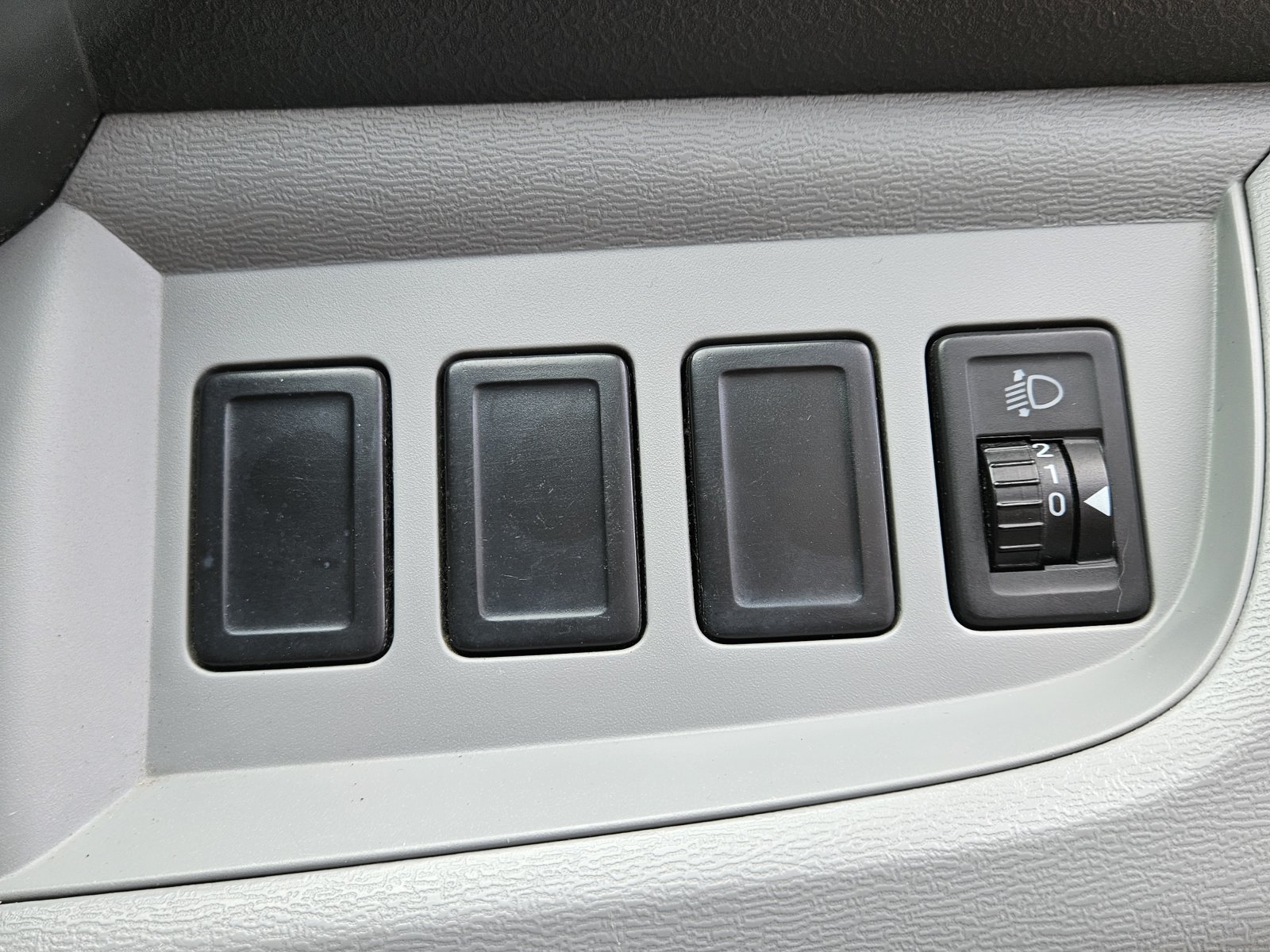 Suzuki Alto - Image 17