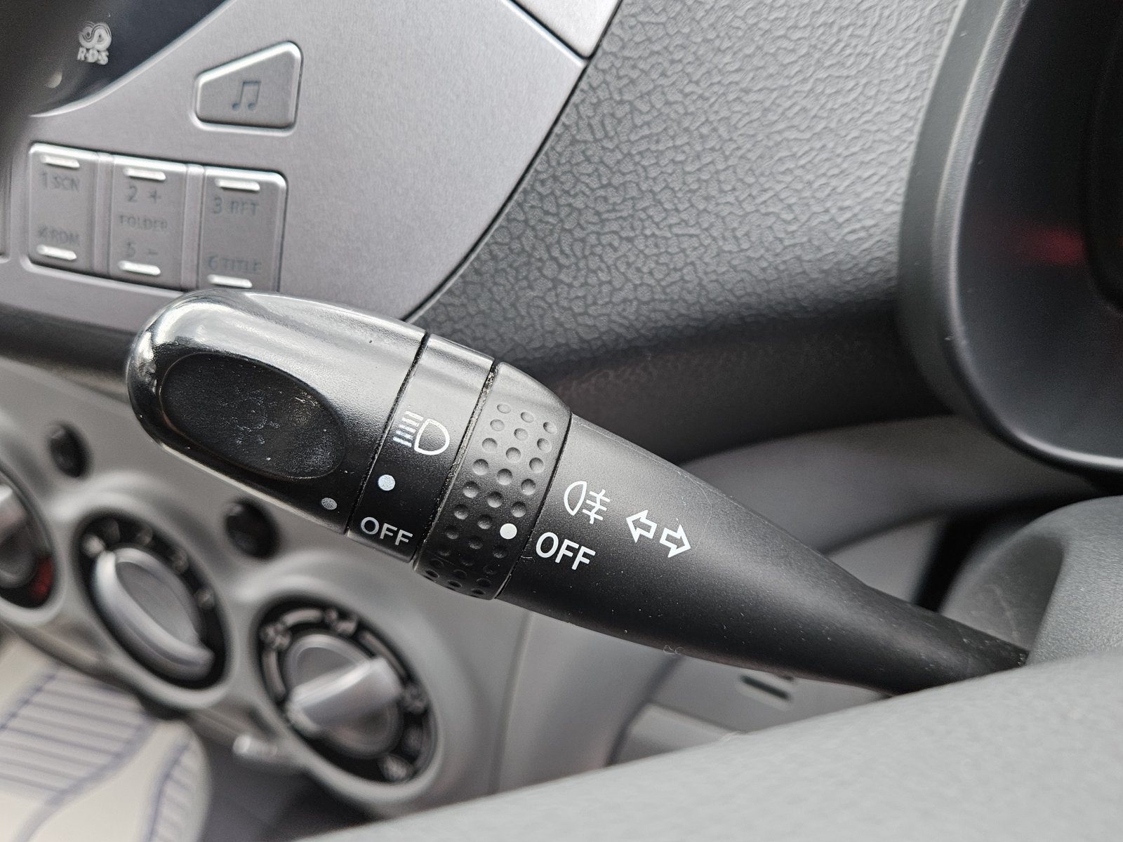 Suzuki Alto - Image 22