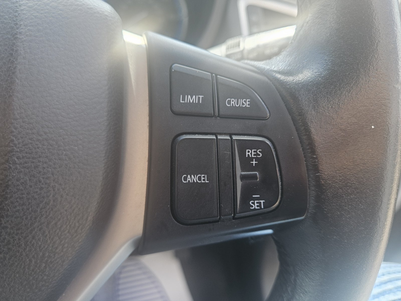 Suzuki SX4 S-Cross - Image 31