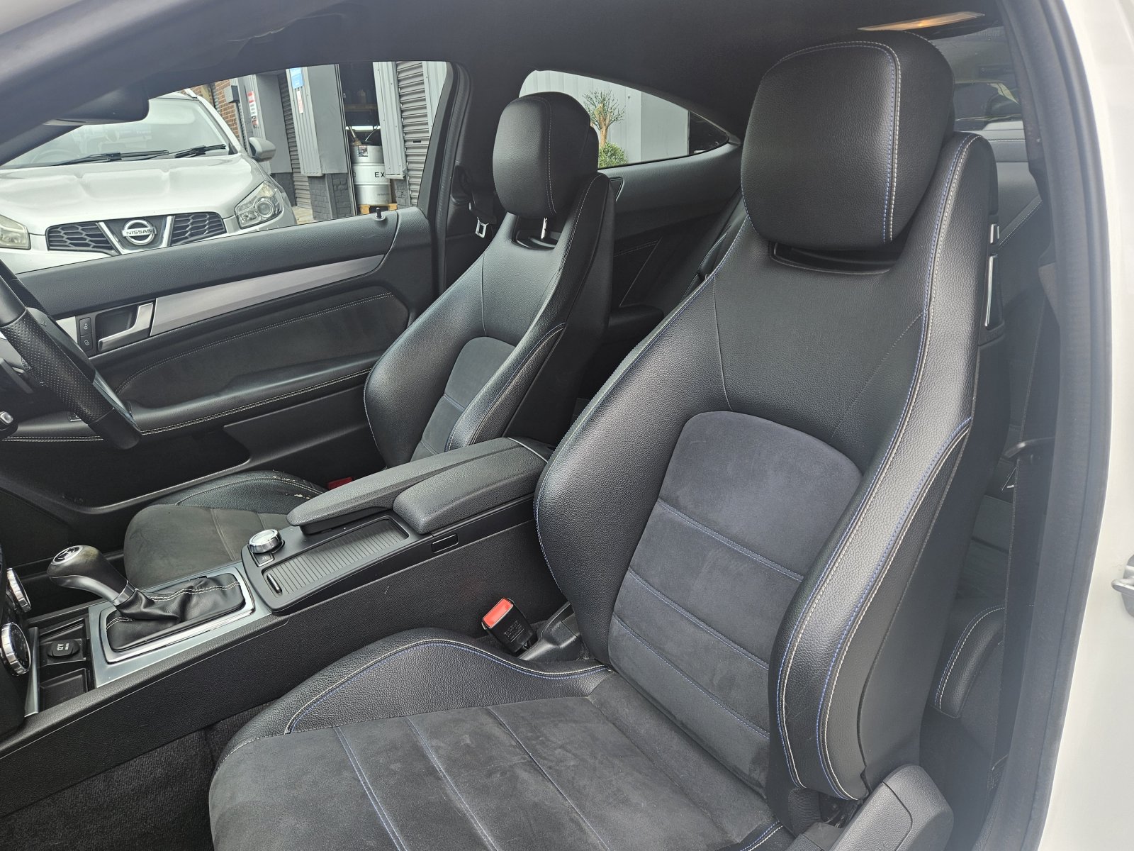 Mercedes C Class - Image 11