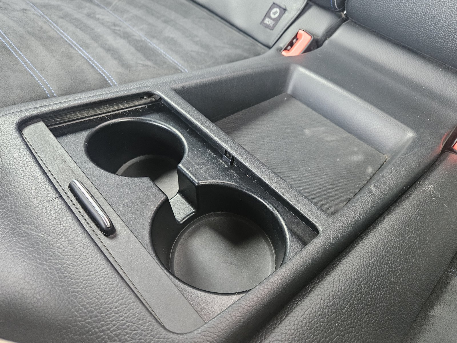 Mercedes C Class - Image 27