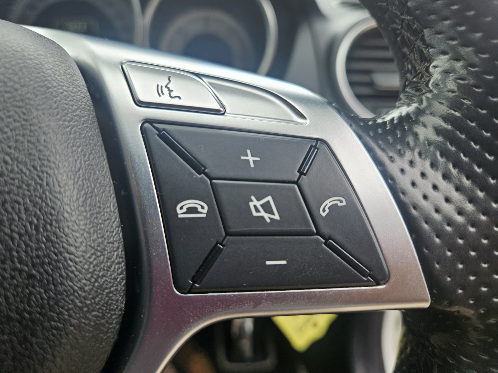 Mercedes C Class - Image 33
