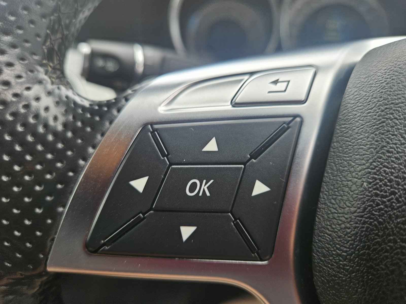 Mercedes C Class - Image 34