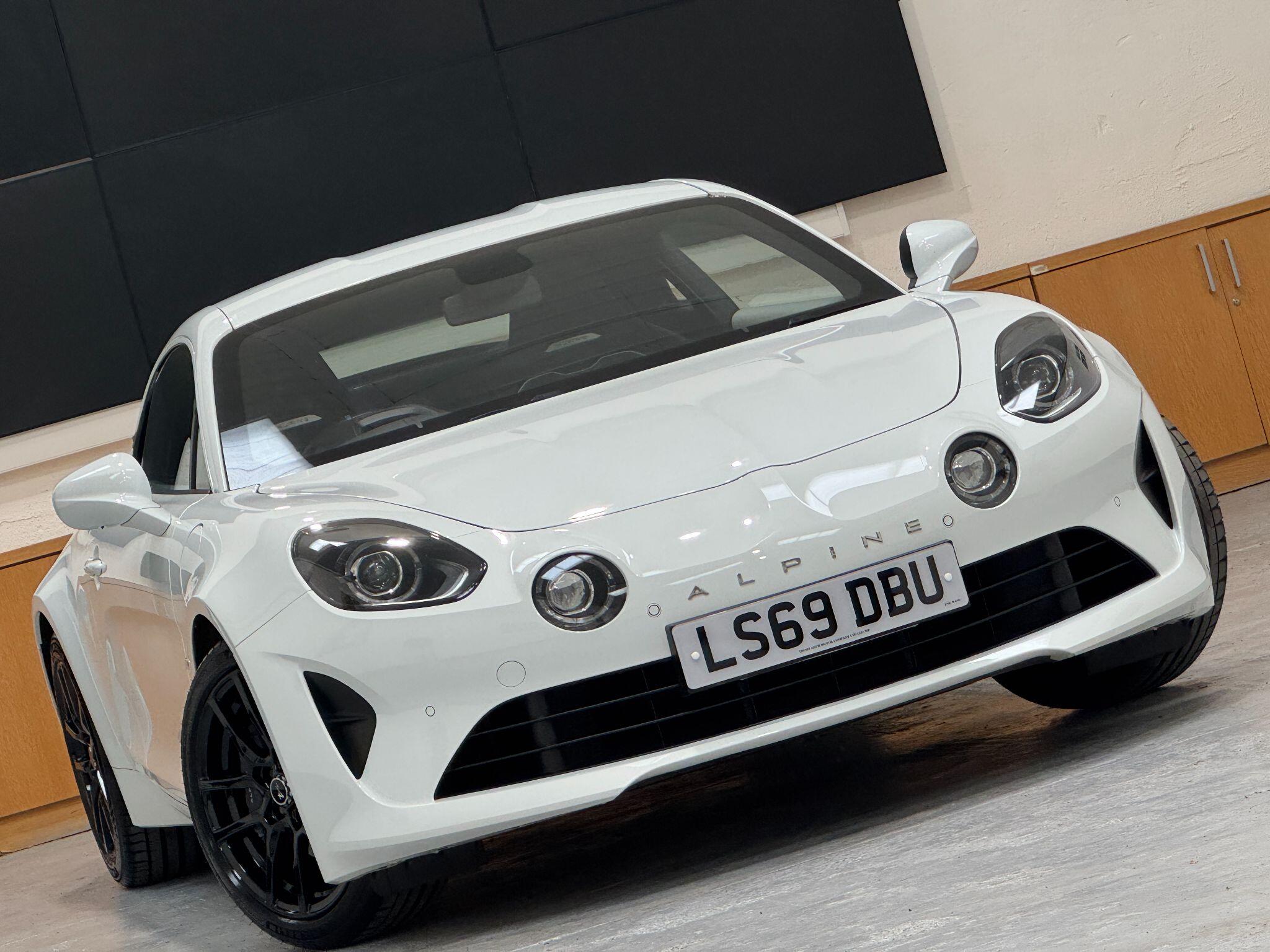 Alpine A110