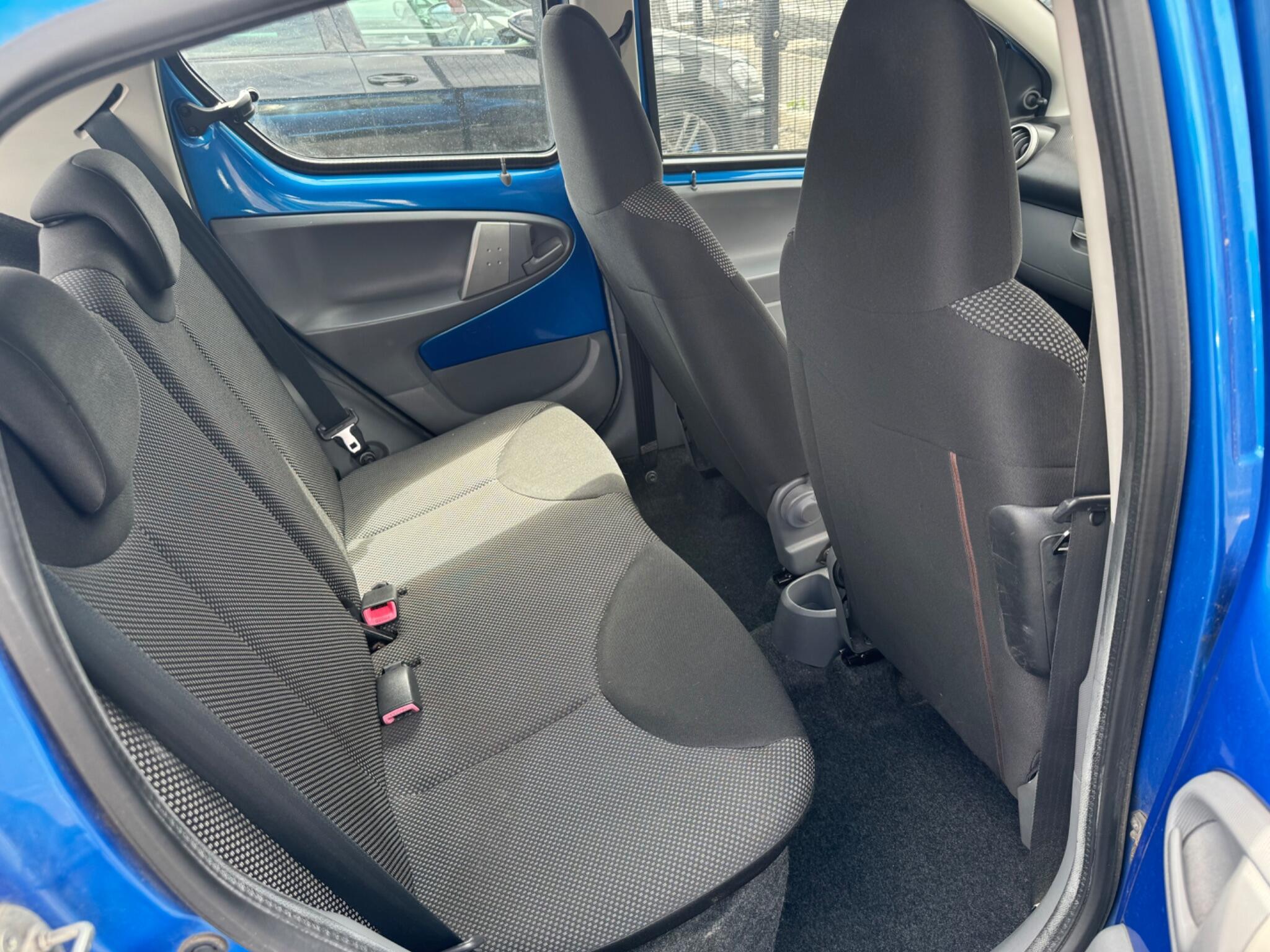 Toyota Aygo - Image 17