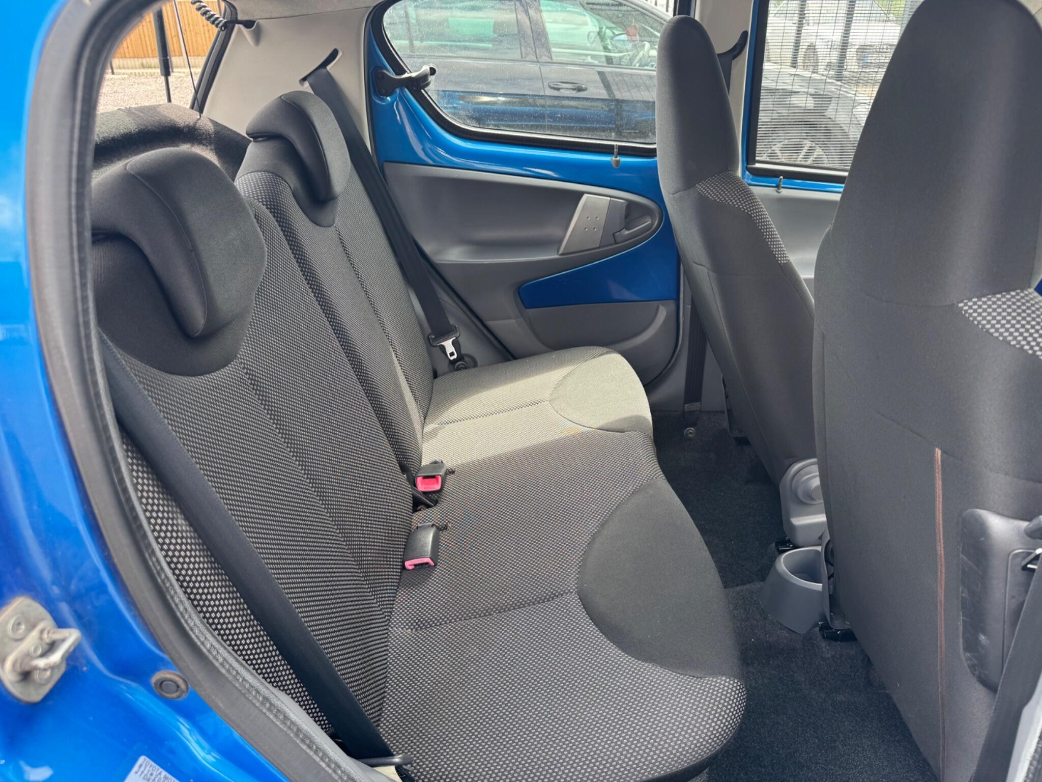 Toyota Aygo - Image 18