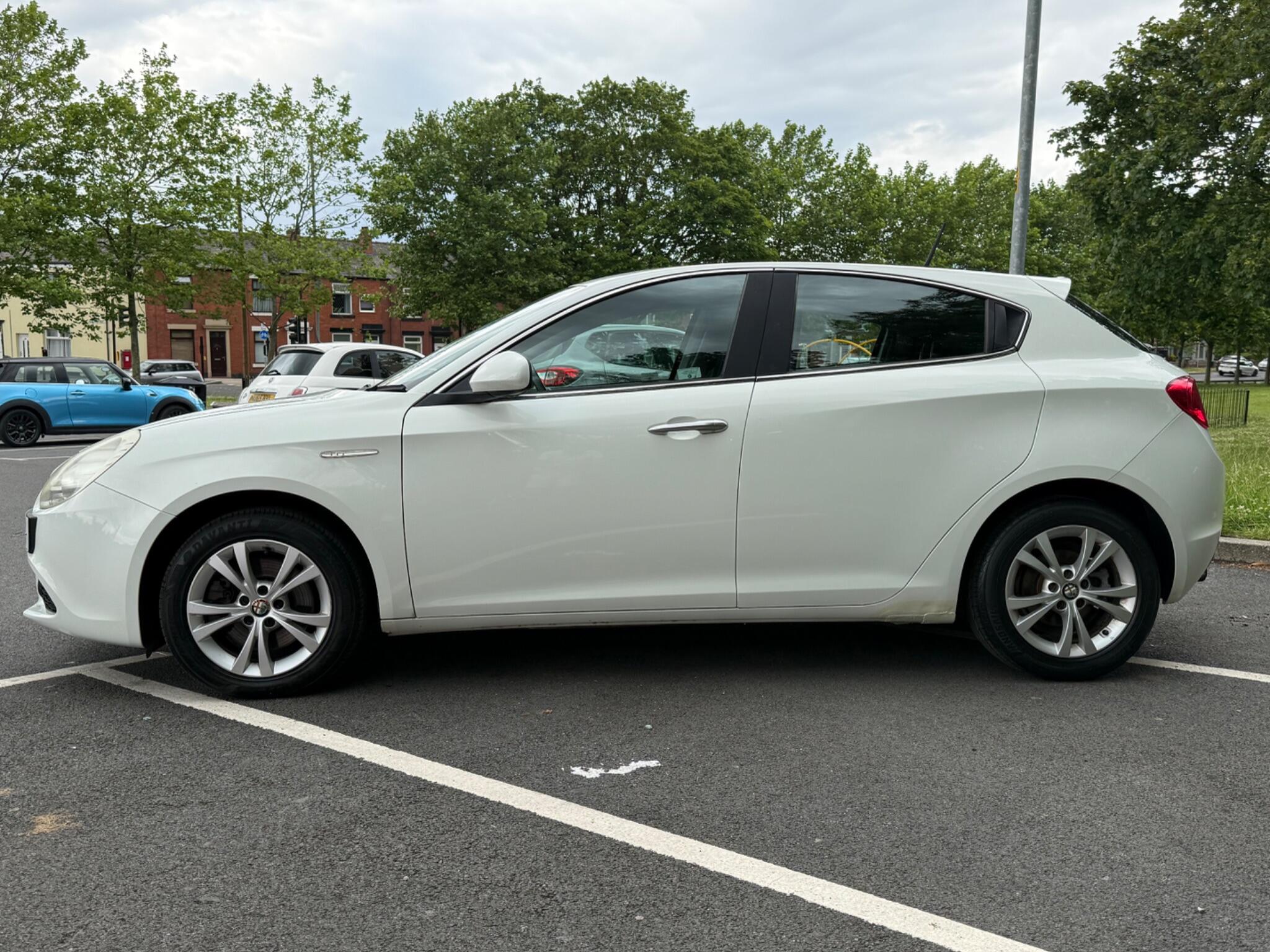 Alfa Romeo Giulietta - Image 7