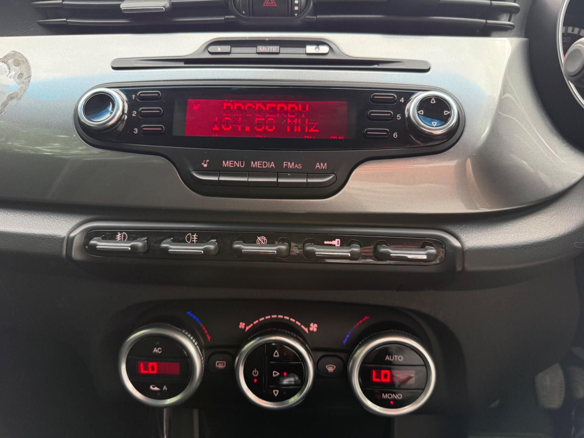 Alfa Romeo Giulietta - Image 29