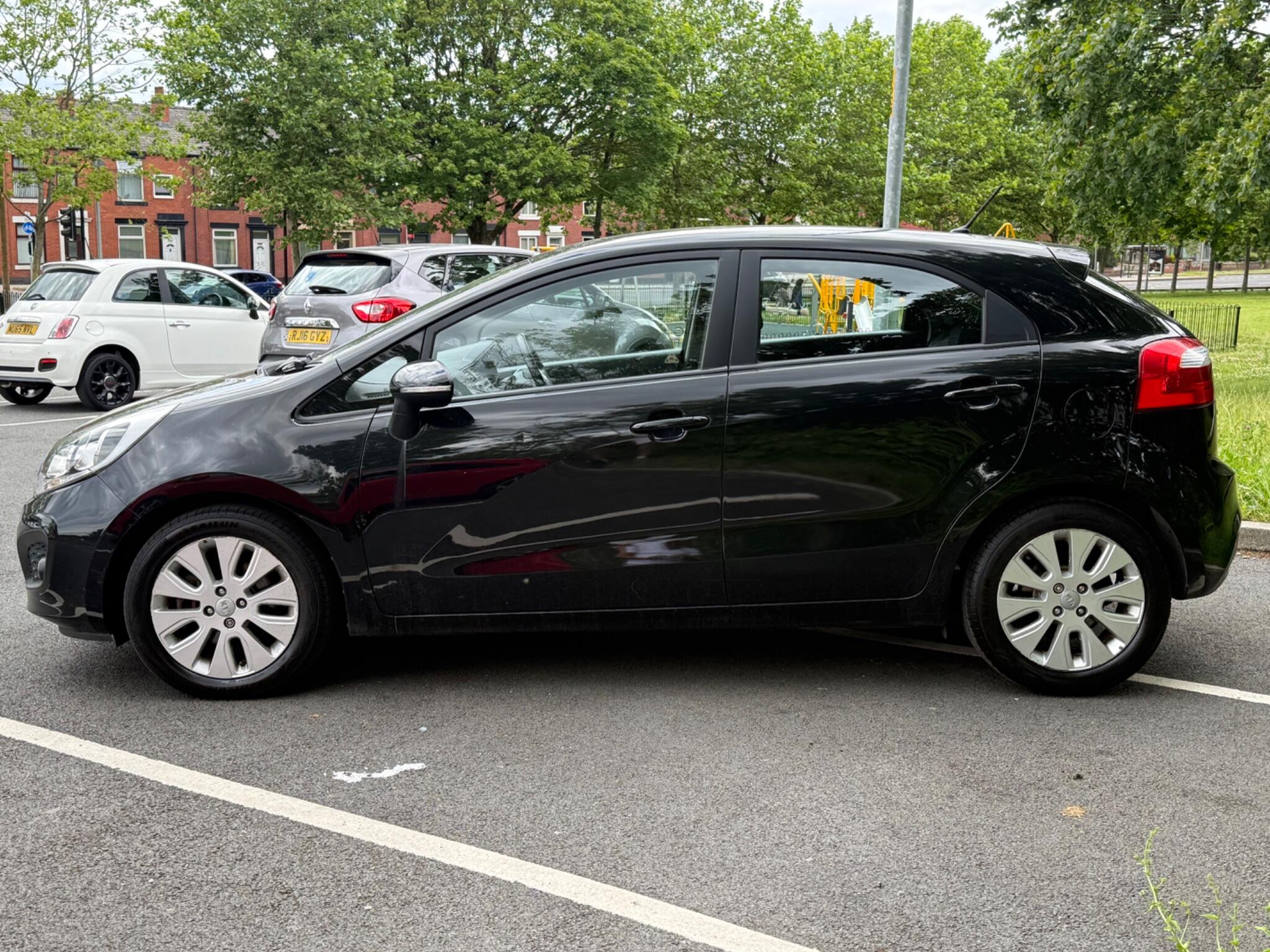 Kia Rio - Image 6