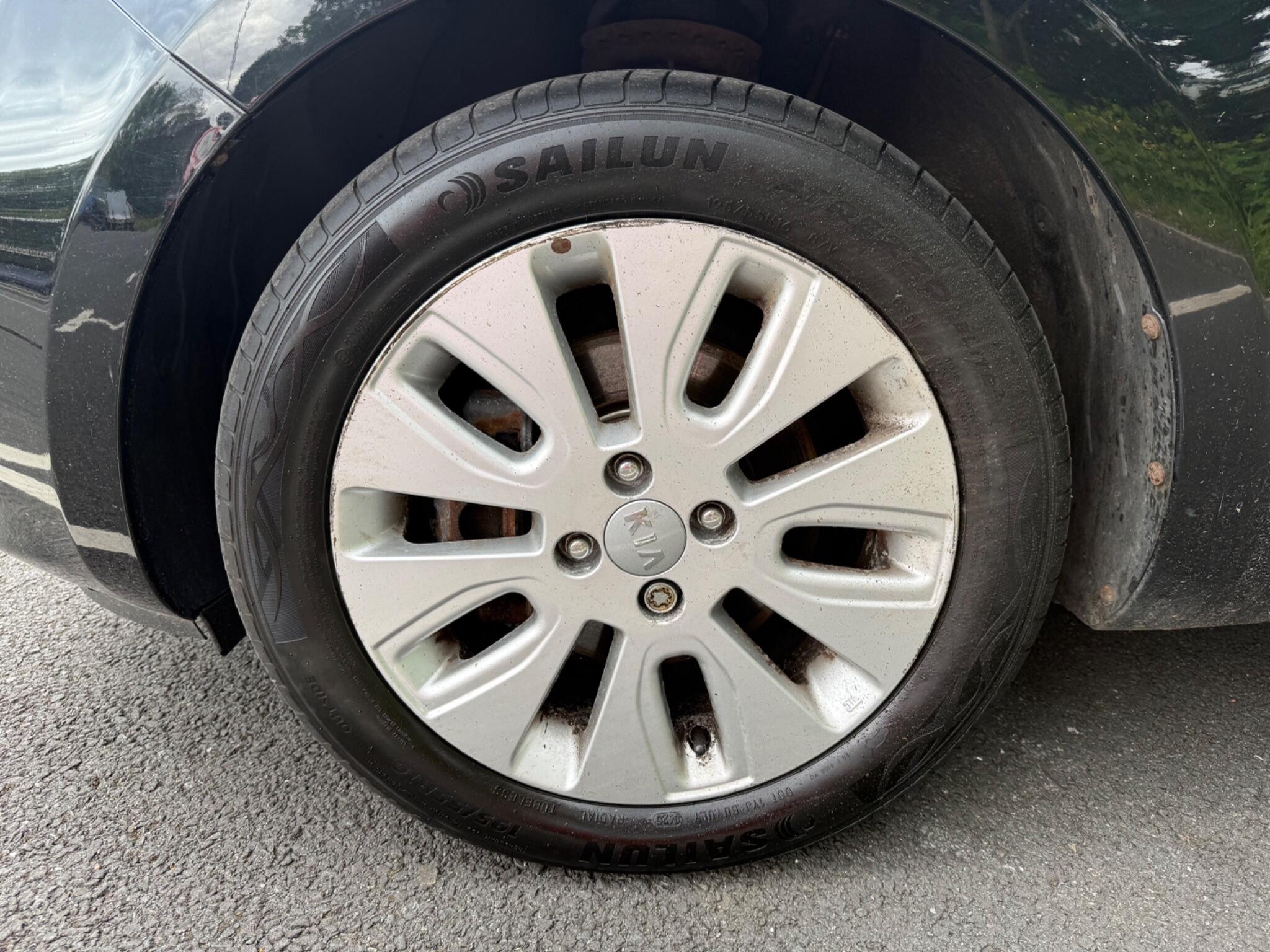 Kia Rio - Image 21