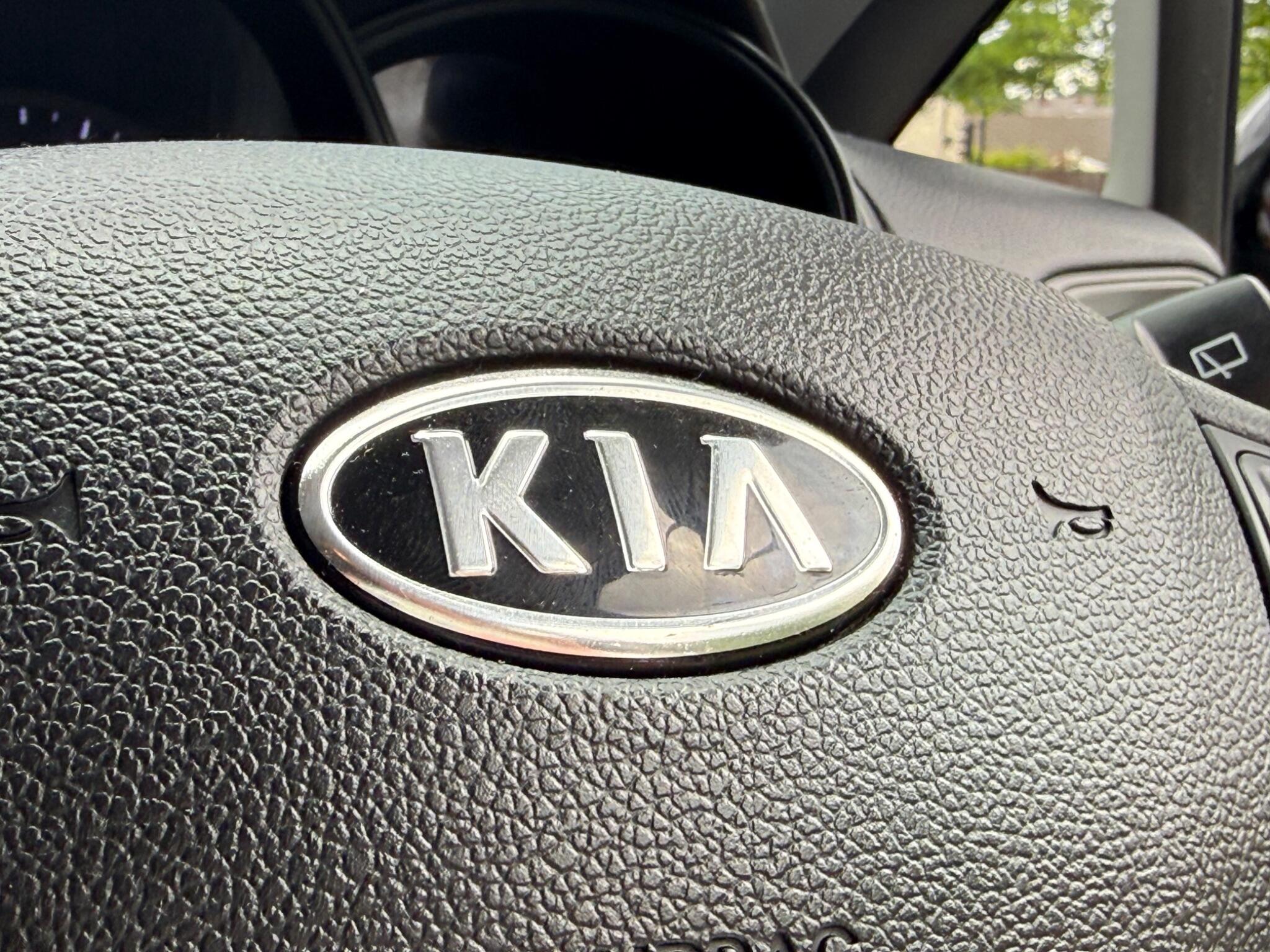 Kia Rio - Image 34