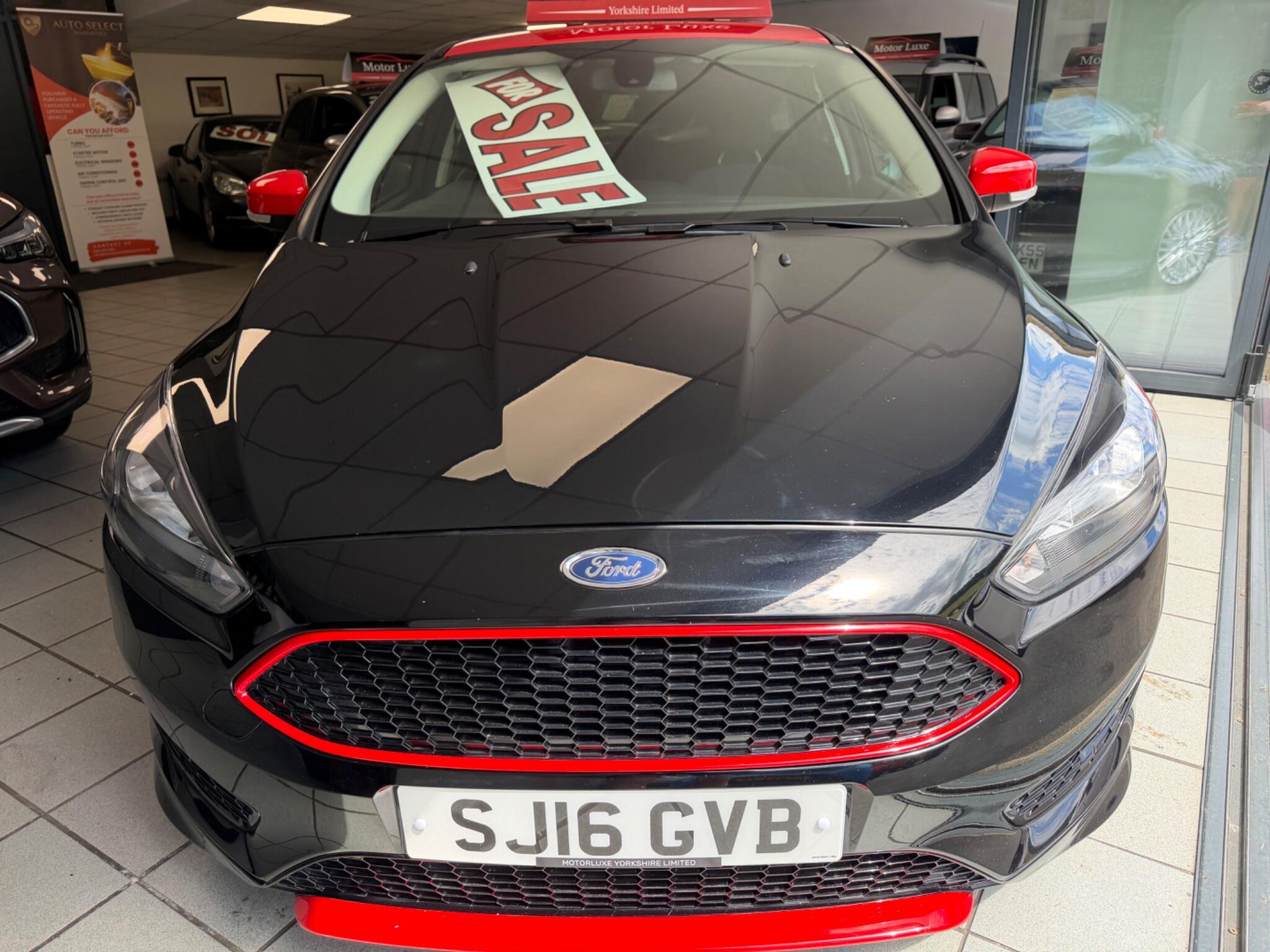 Ford Focus - Image 2