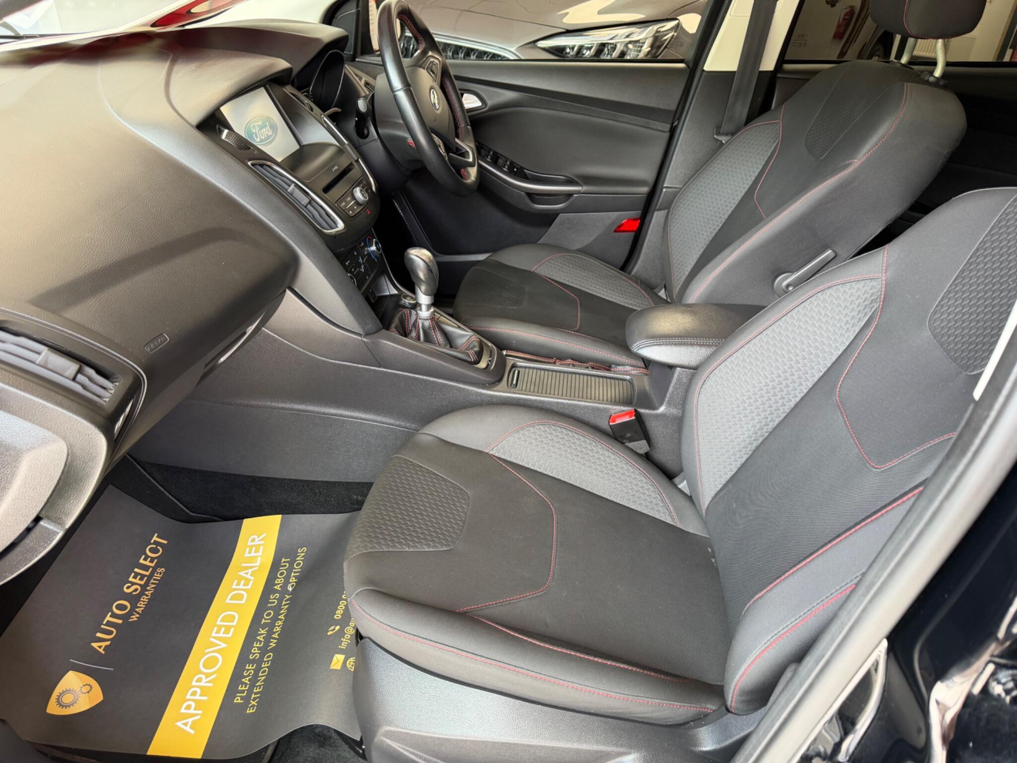 Ford Focus - Image 4