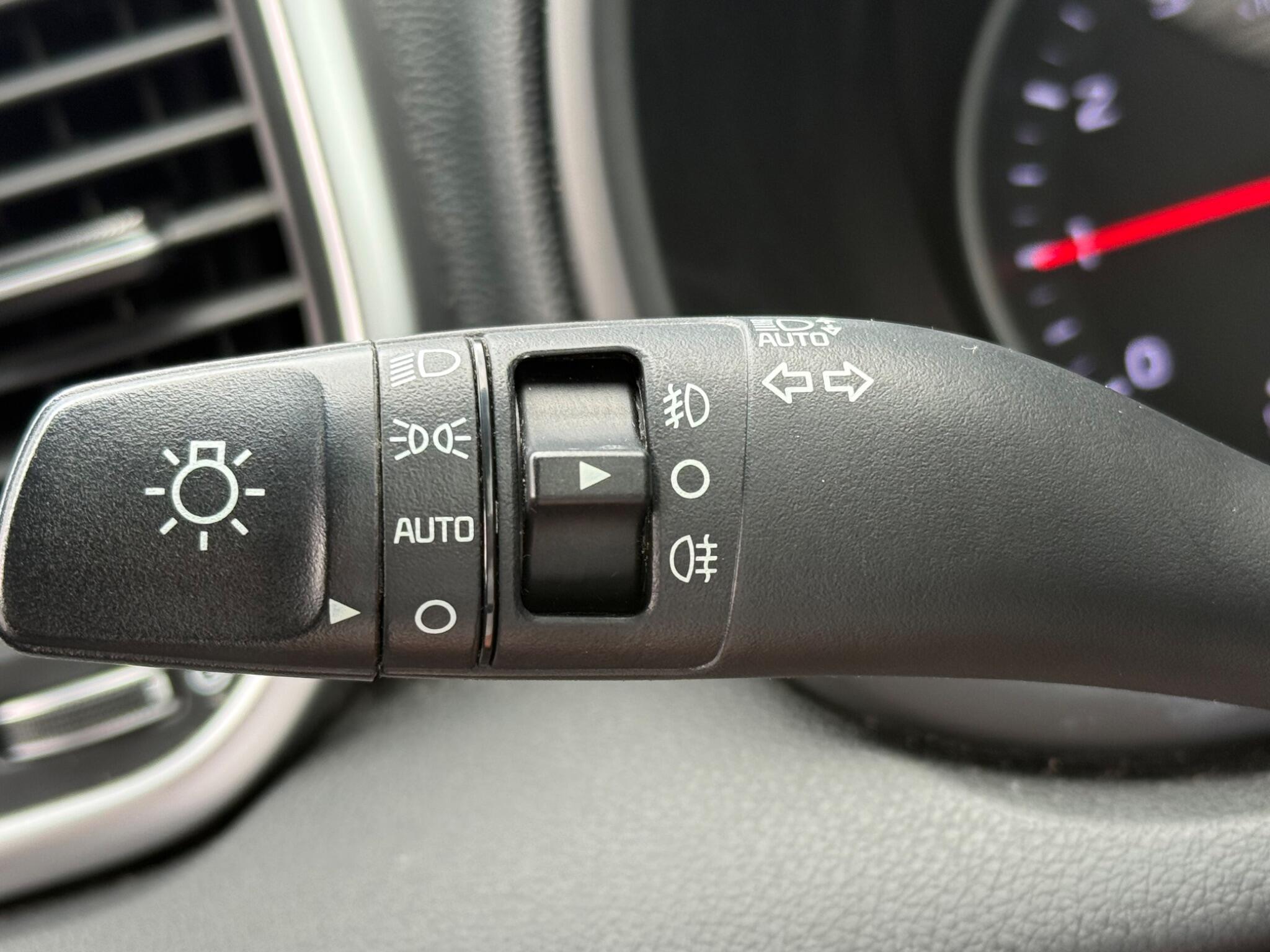 Kia Sportage - Image 21