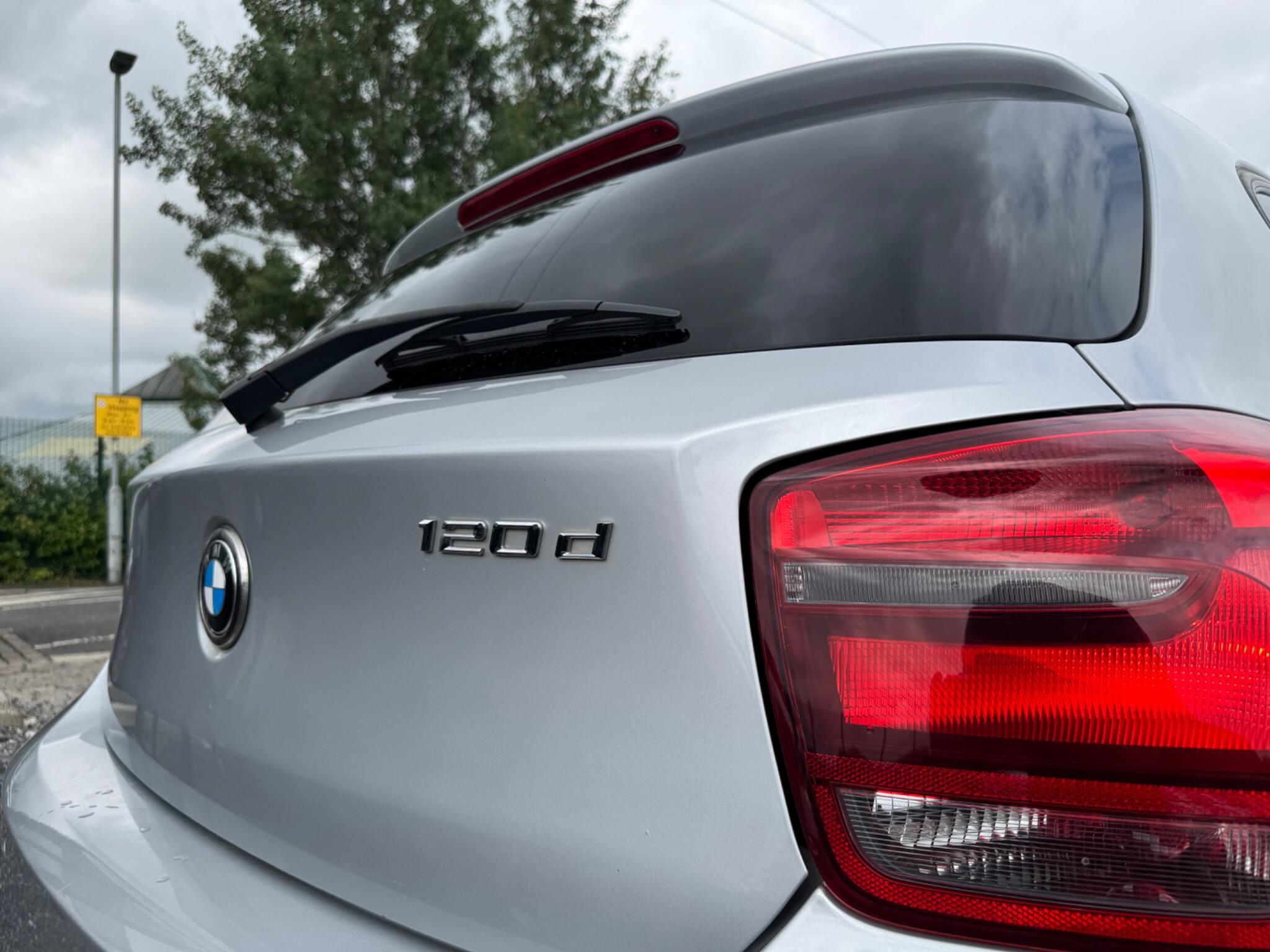 BMW 1 Series - Image 9
