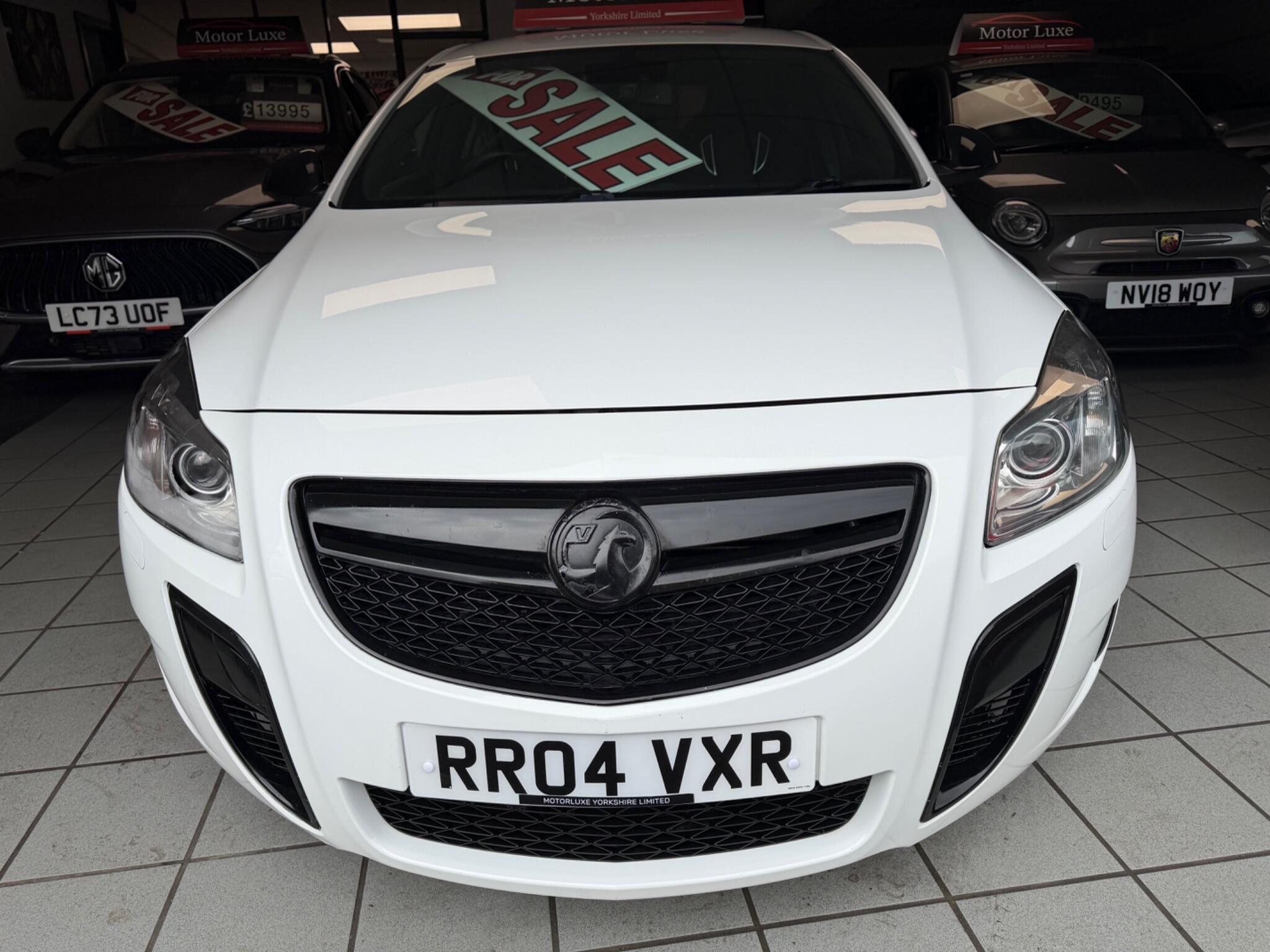 Vauxhall Insignia - Image 10