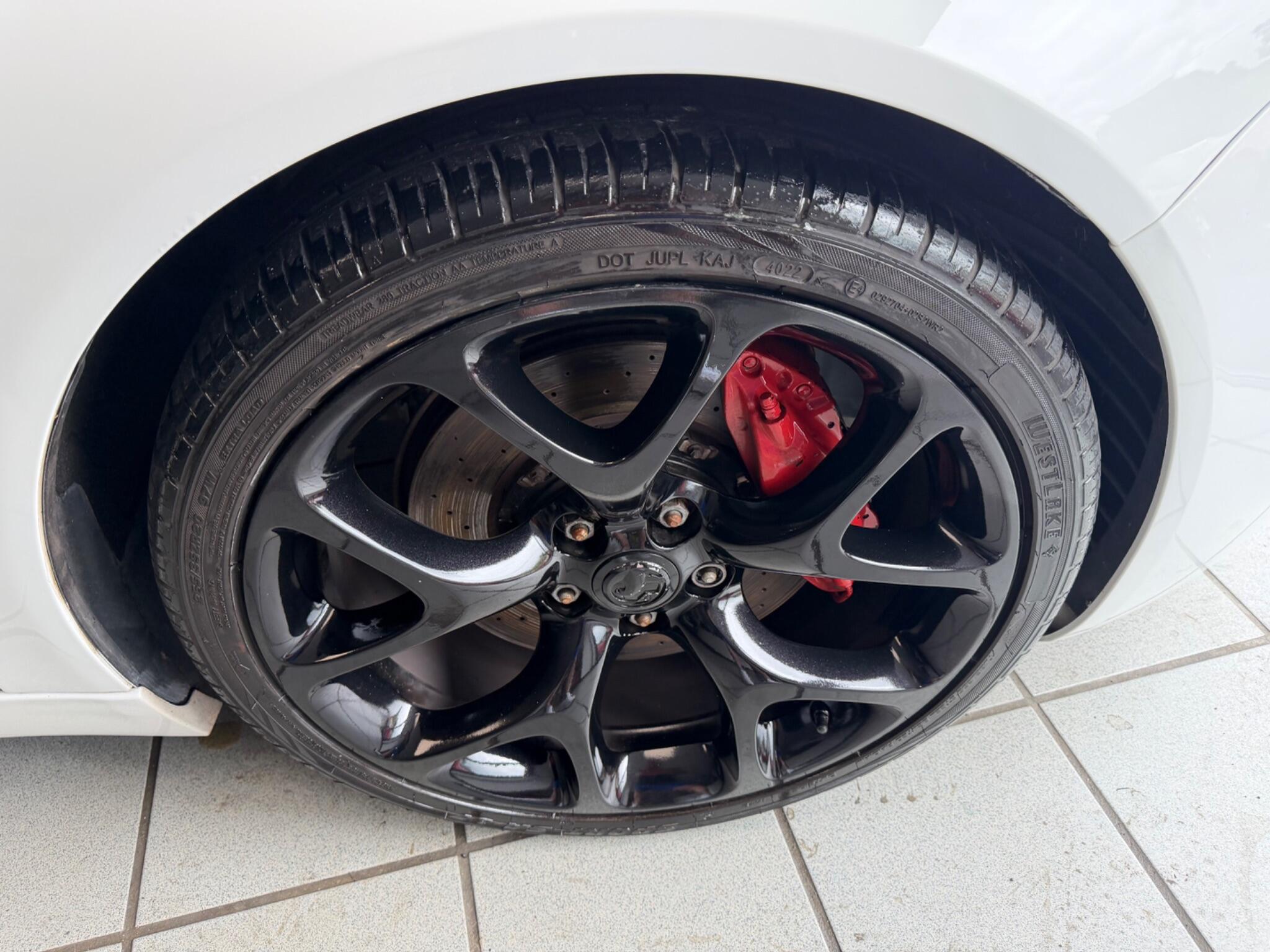 Vauxhall Insignia - Image 19