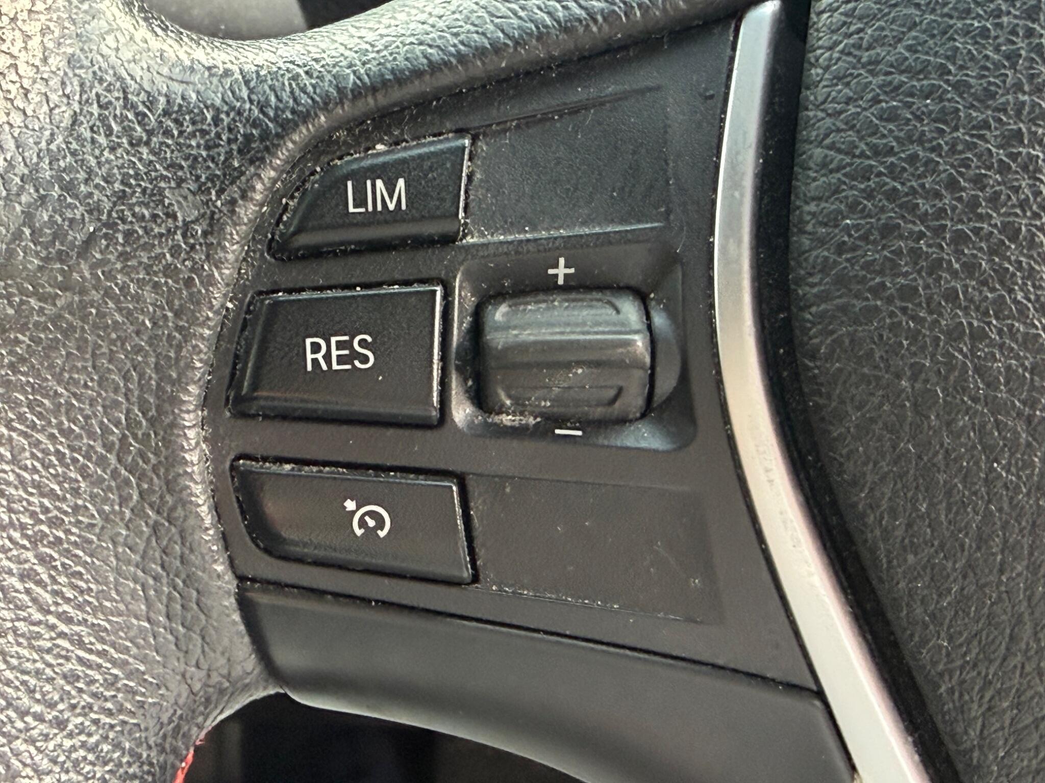 BMW 3 Series - Image 35