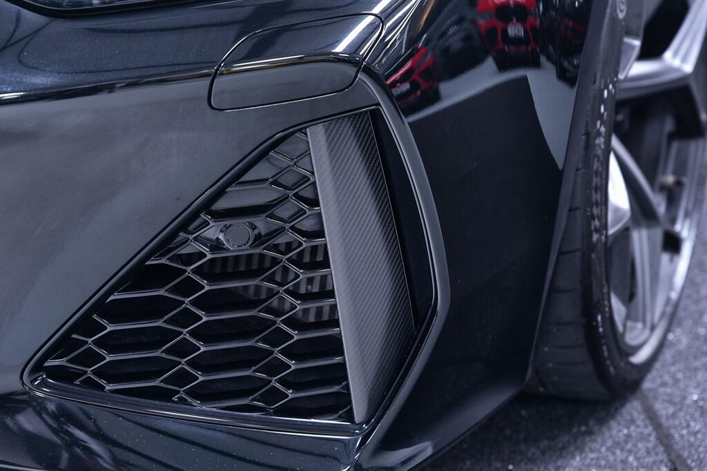 Audi Rs6 Avant - Image 11