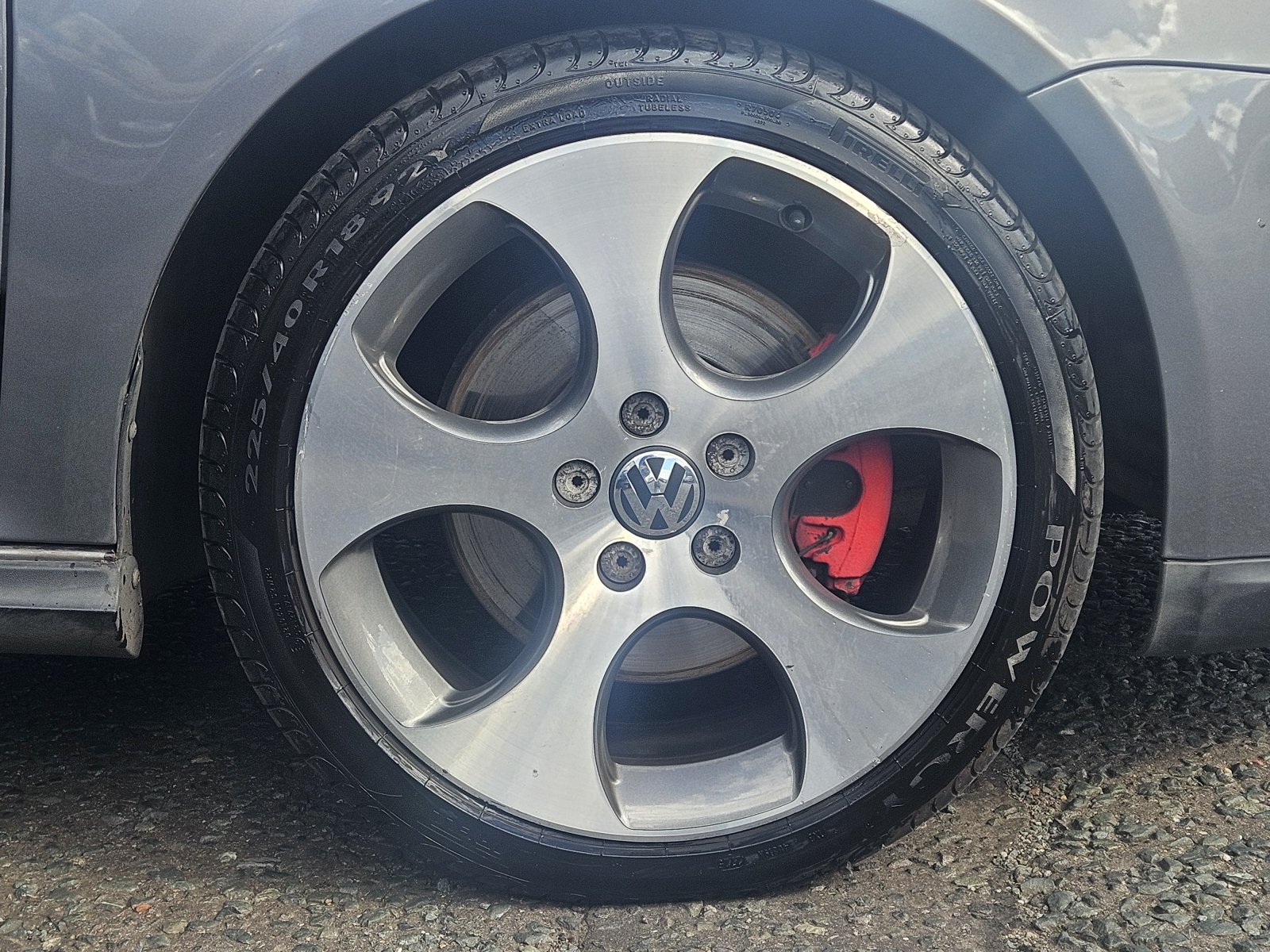 Volkswagen Golf - Image 7