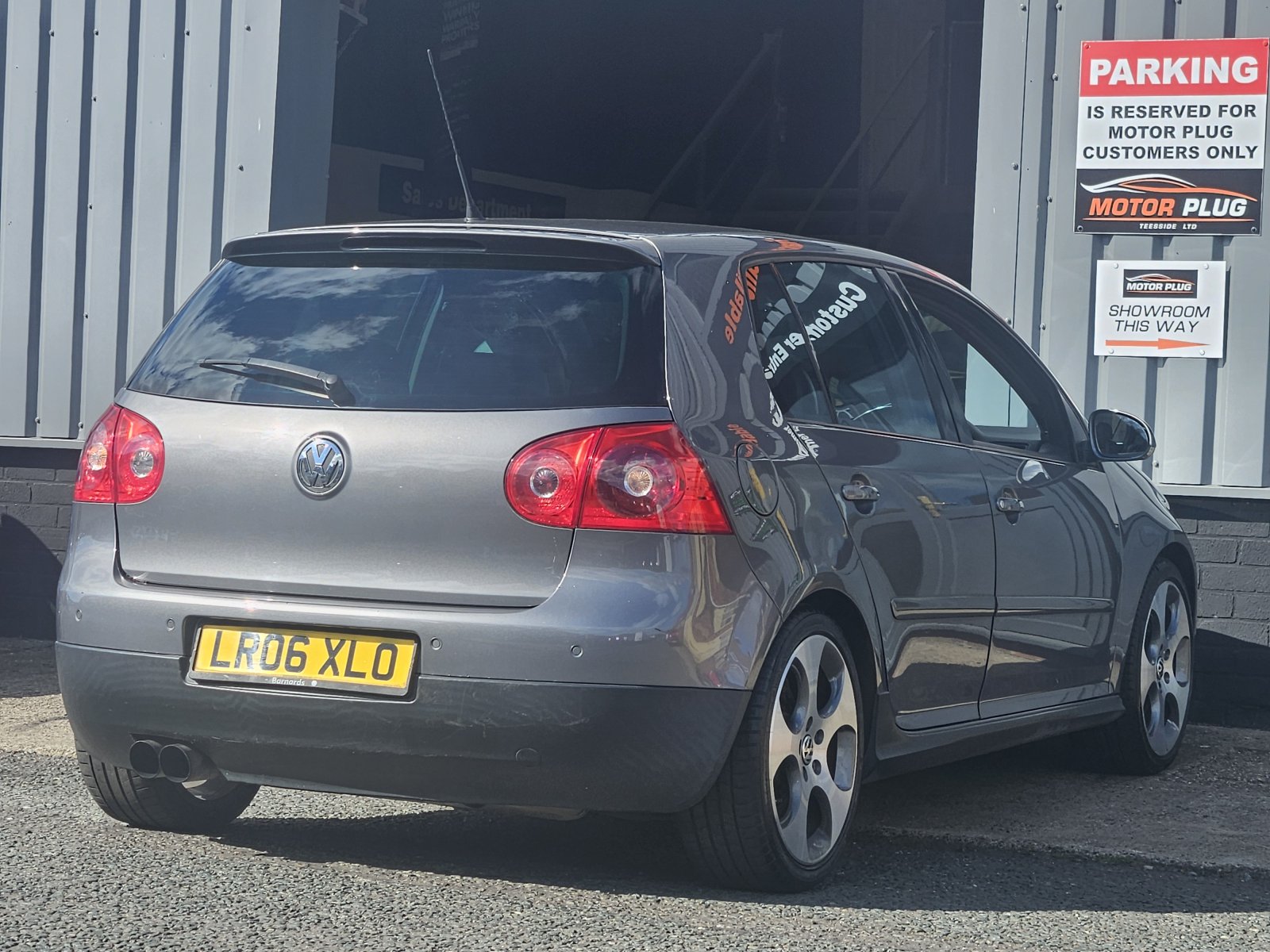 Volkswagen Golf - Image 6