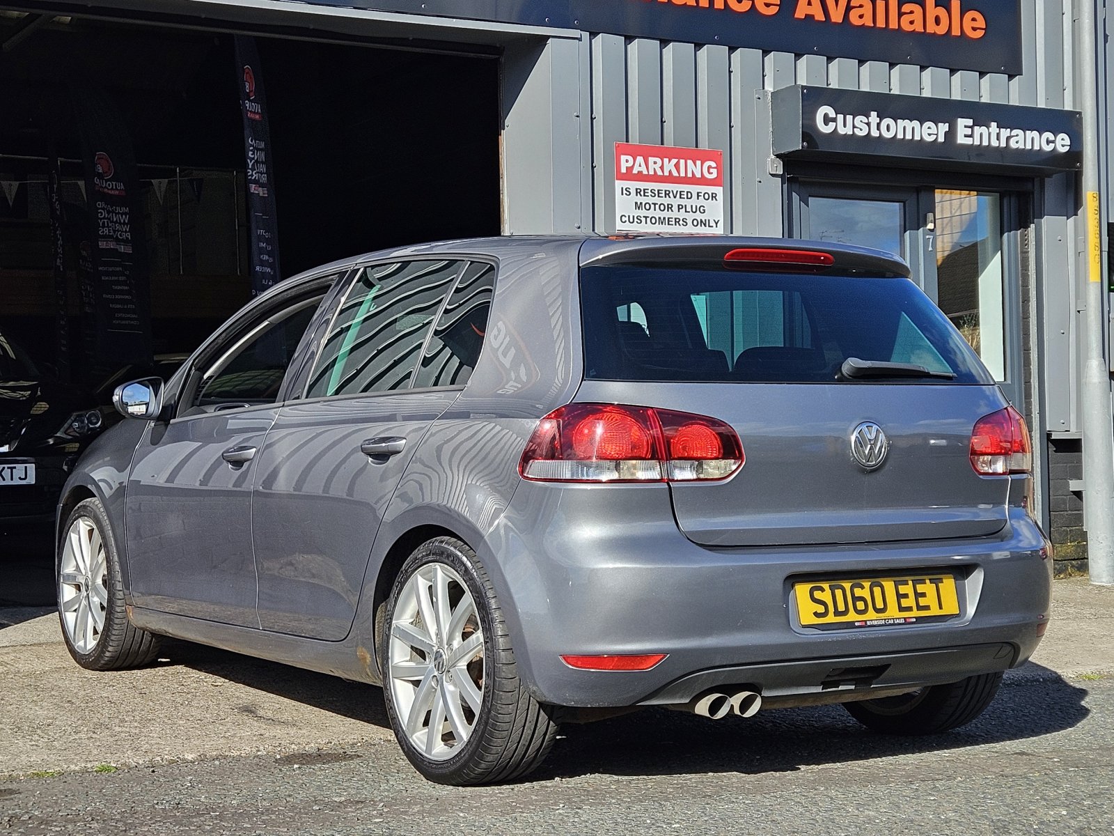 Volkswagen Golf - Image 2