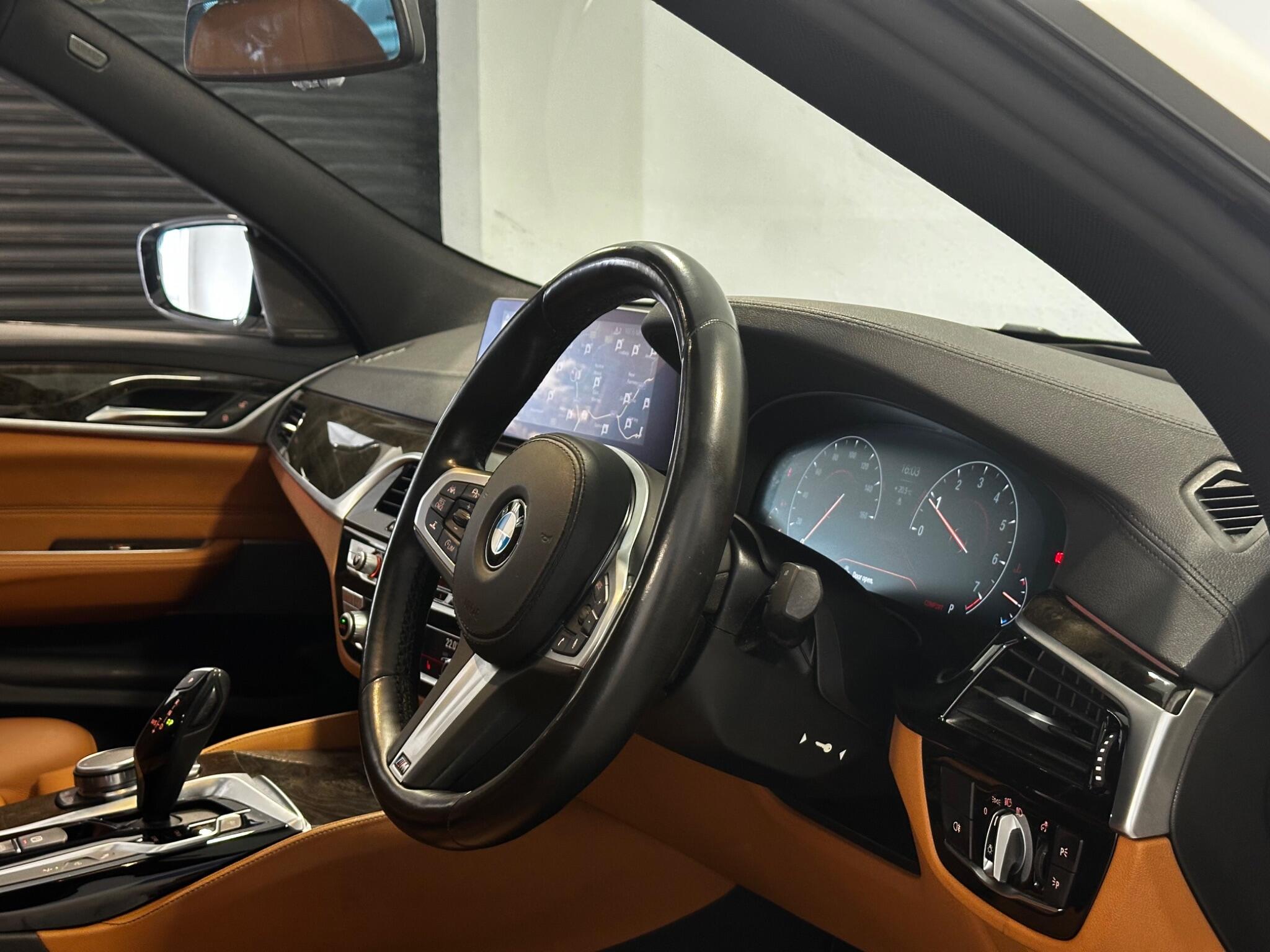 BMW 6 SERIES GRAN TURISMO - Image 2