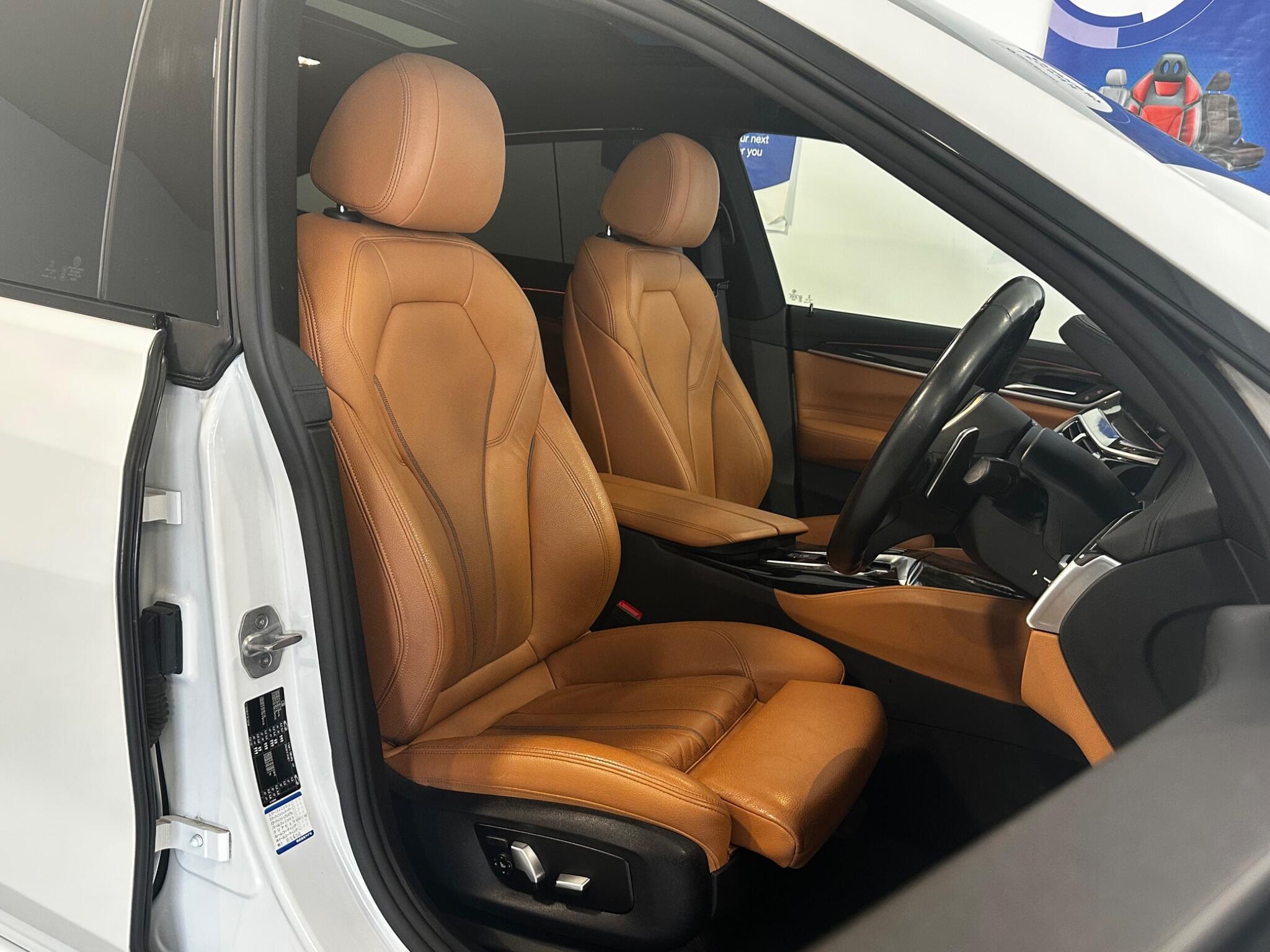 BMW 6 SERIES GRAN TURISMO - Image 16