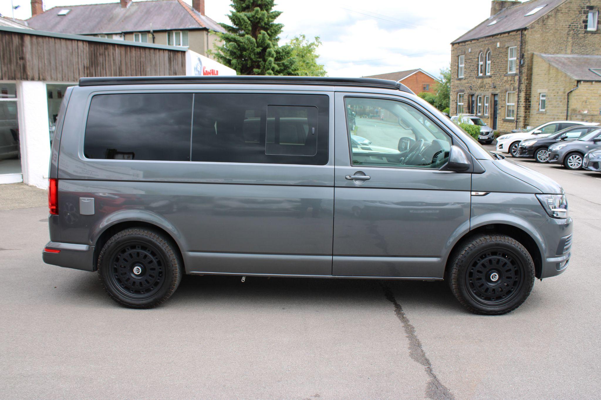 Volkswagen Campervan T6 - Image 12