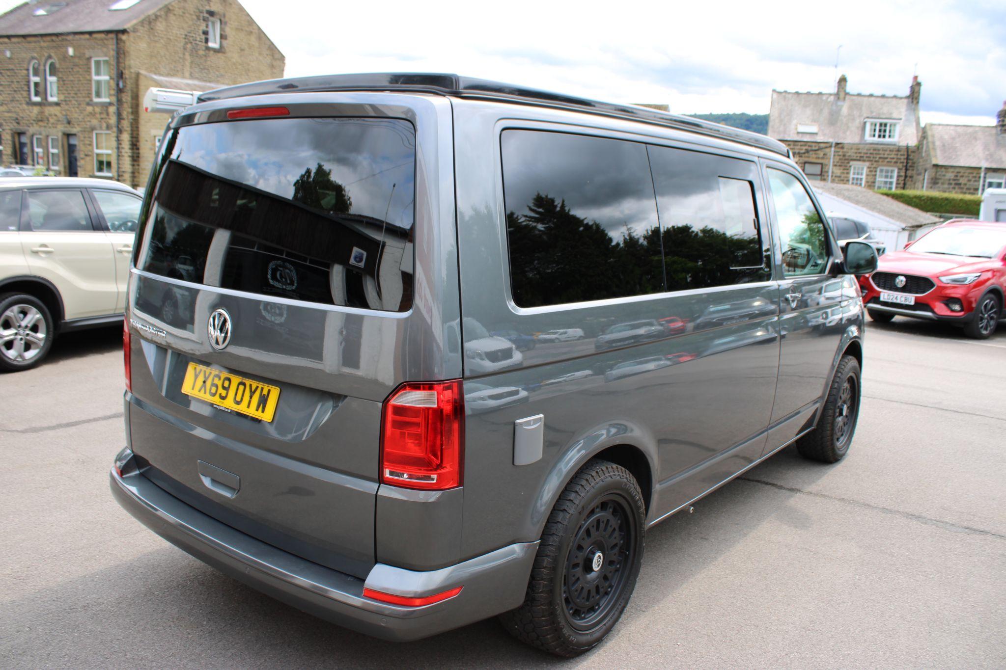 Volkswagen Campervan T6 - Image 19