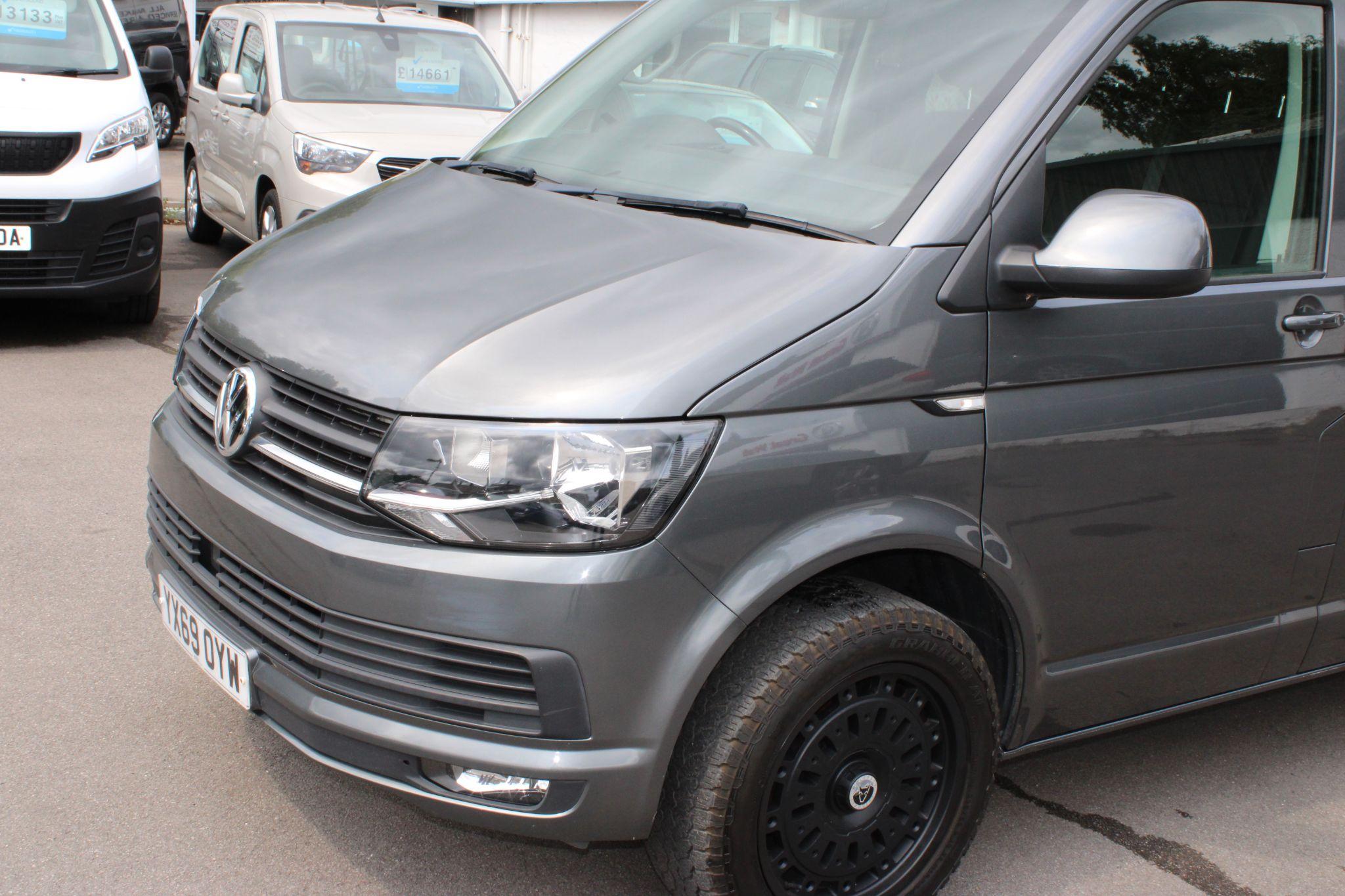 Volkswagen Campervan T6 - Image 20