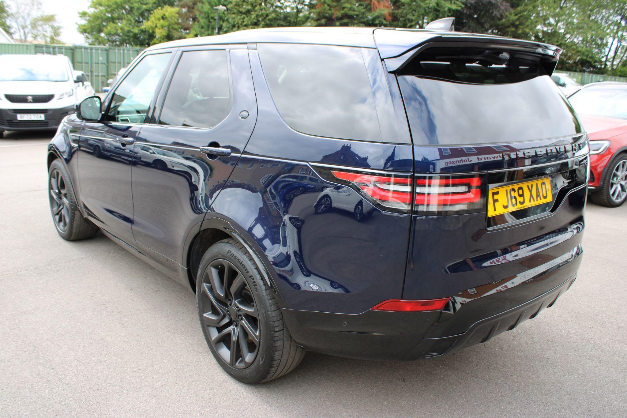 Land Rover Discovery - Image 15