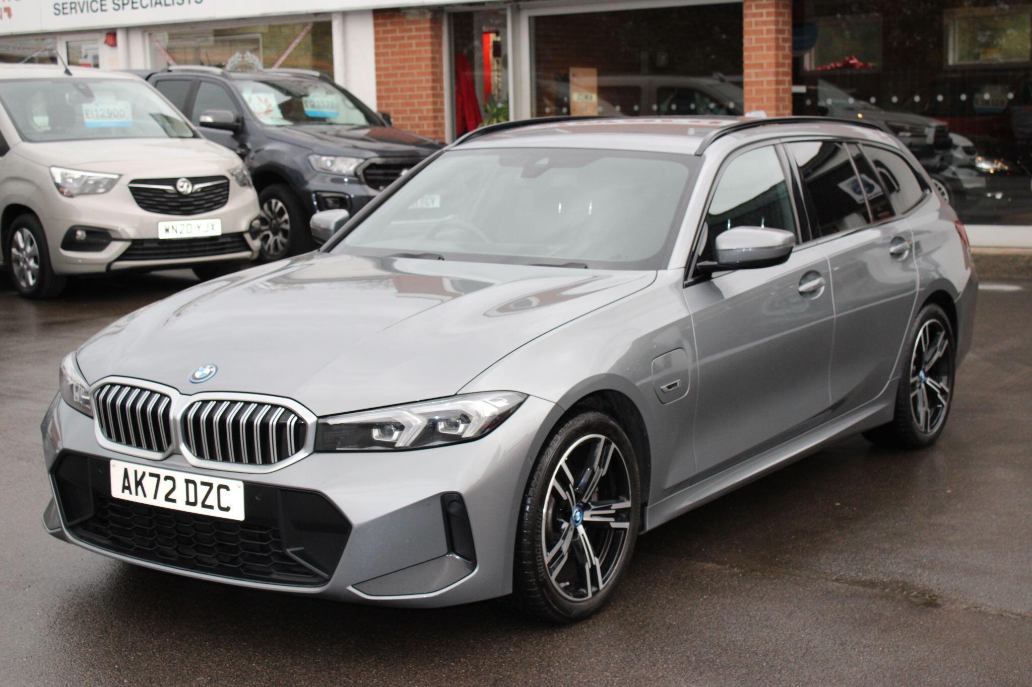 BMW 3 Series - Image 4
