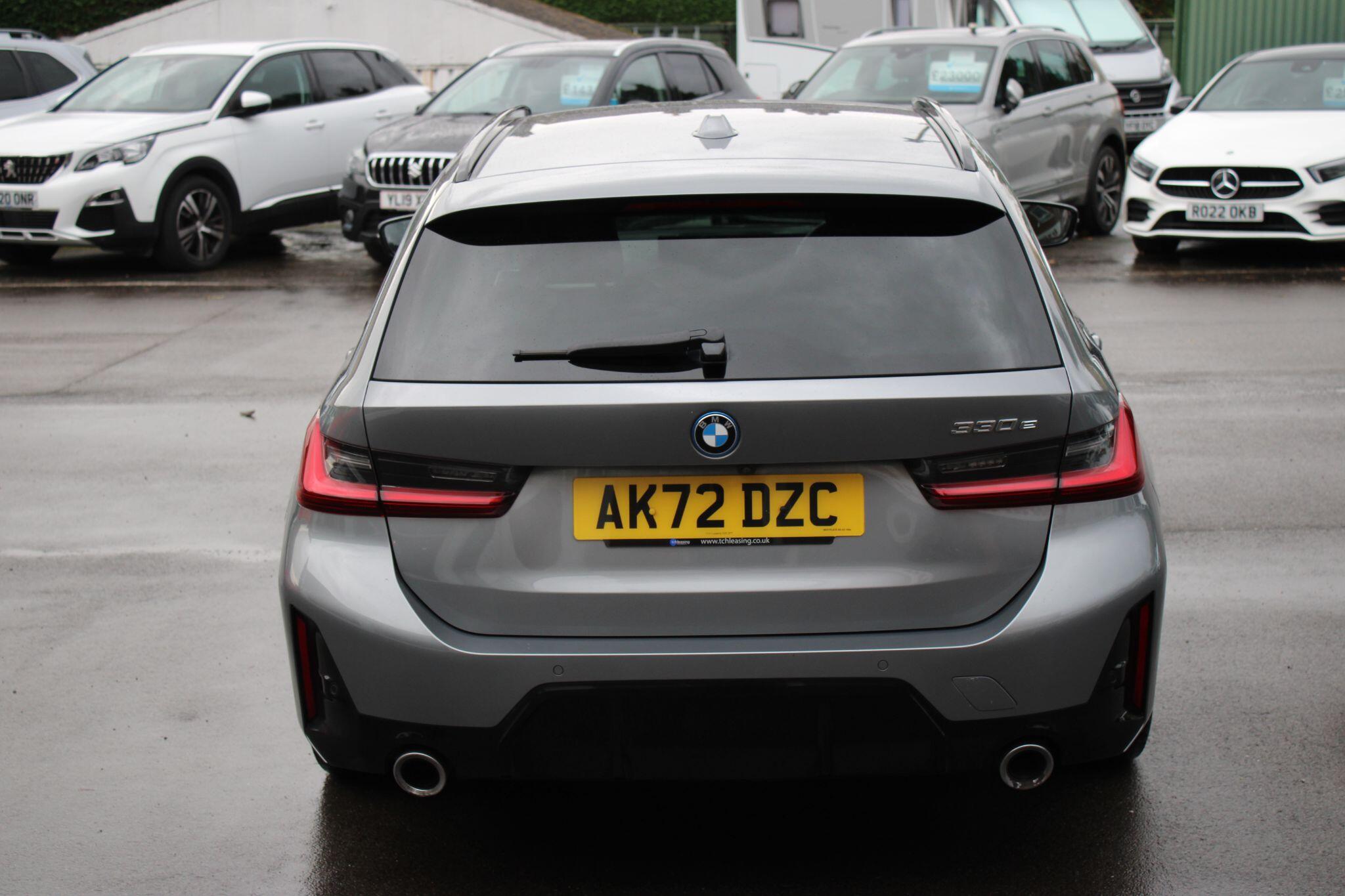 BMW 3 Series - Image 13