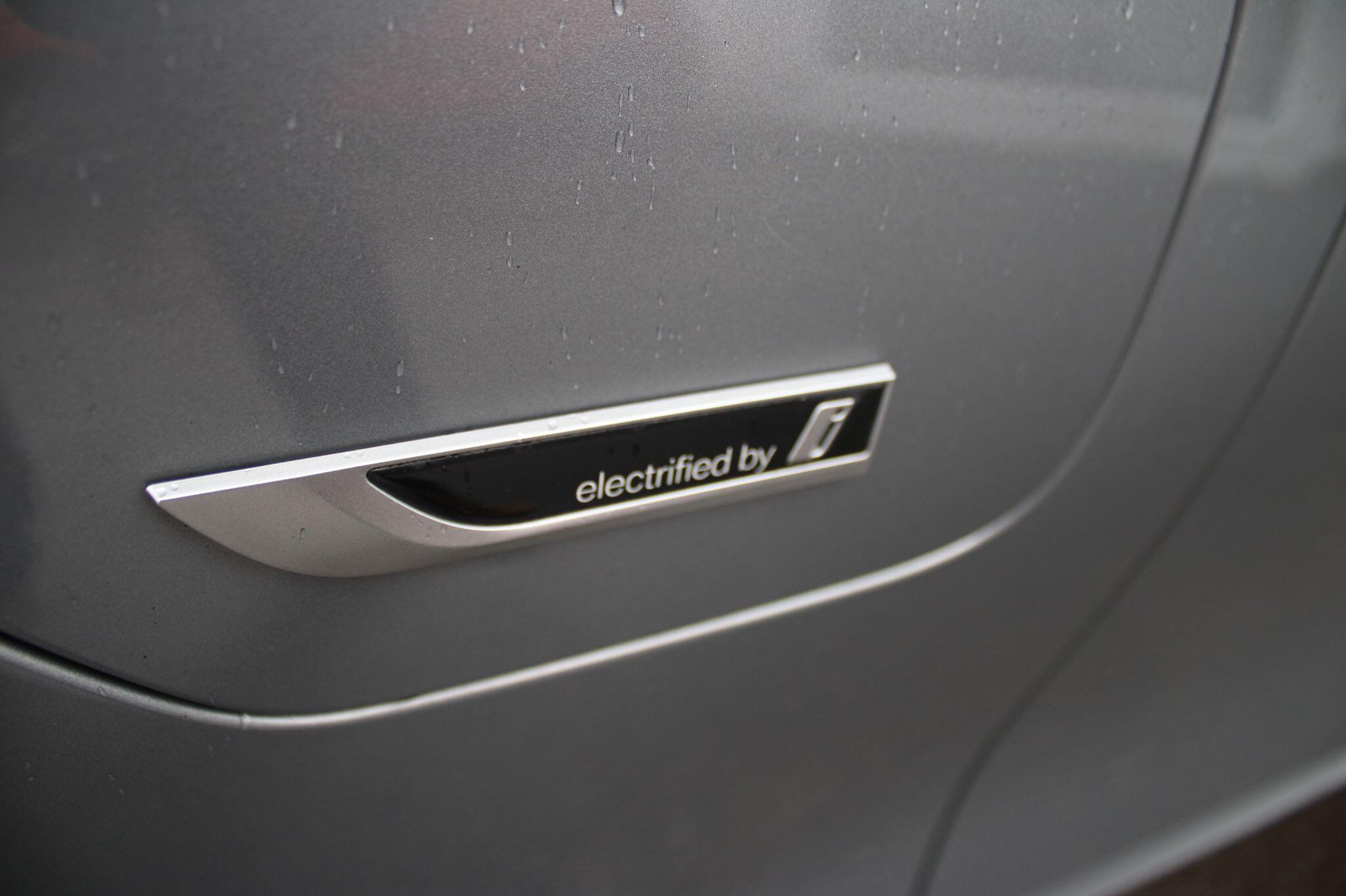 BMW 3 Series - Image 19