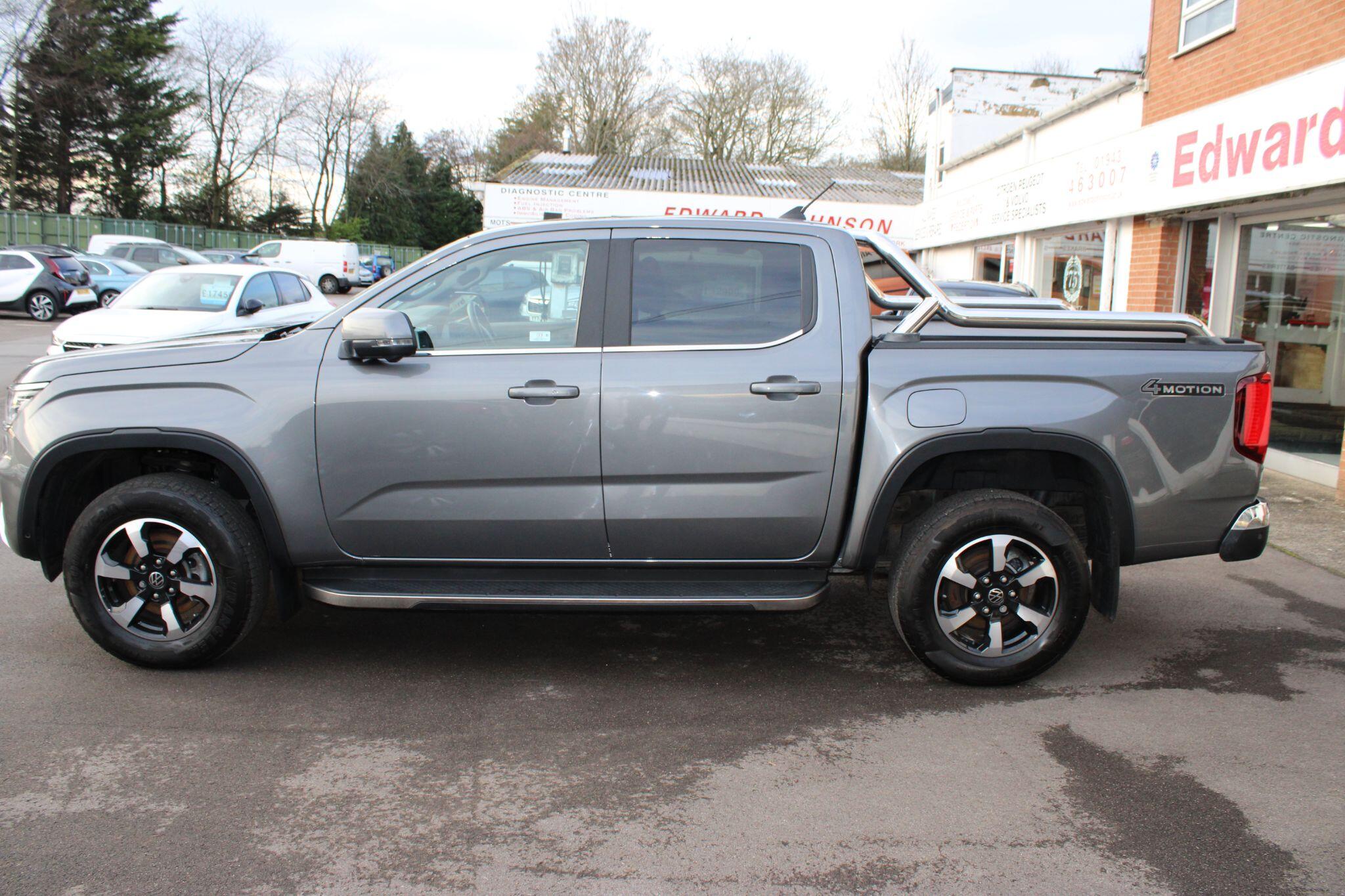 Volkswagen Amarok - Image 6