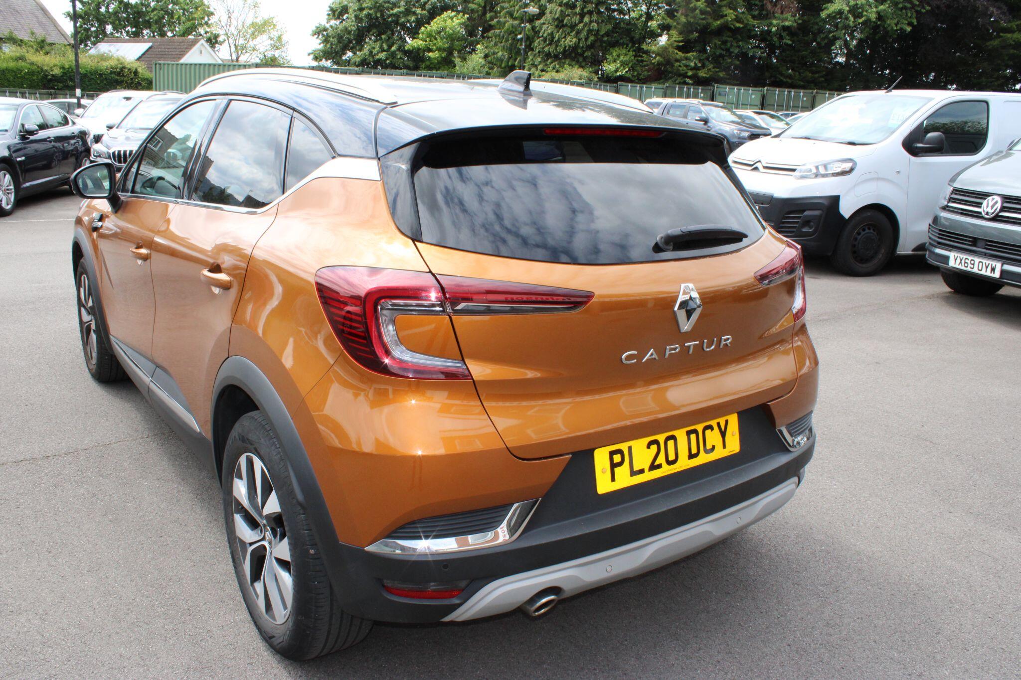 Renault Captur - Image 5