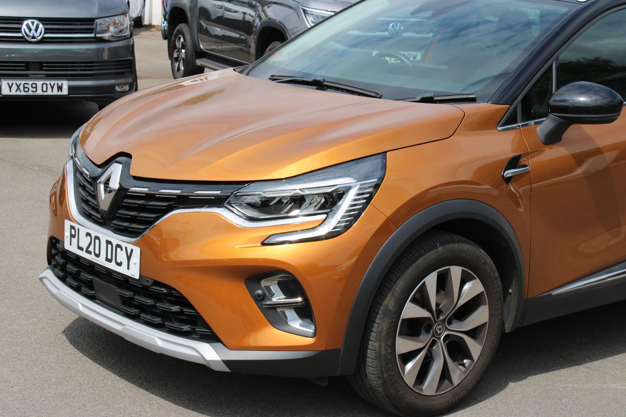 Renault Captur - Image 12