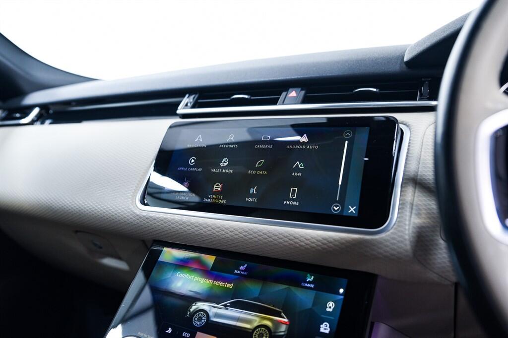 Land Rover Range Rover Velar - Image 18