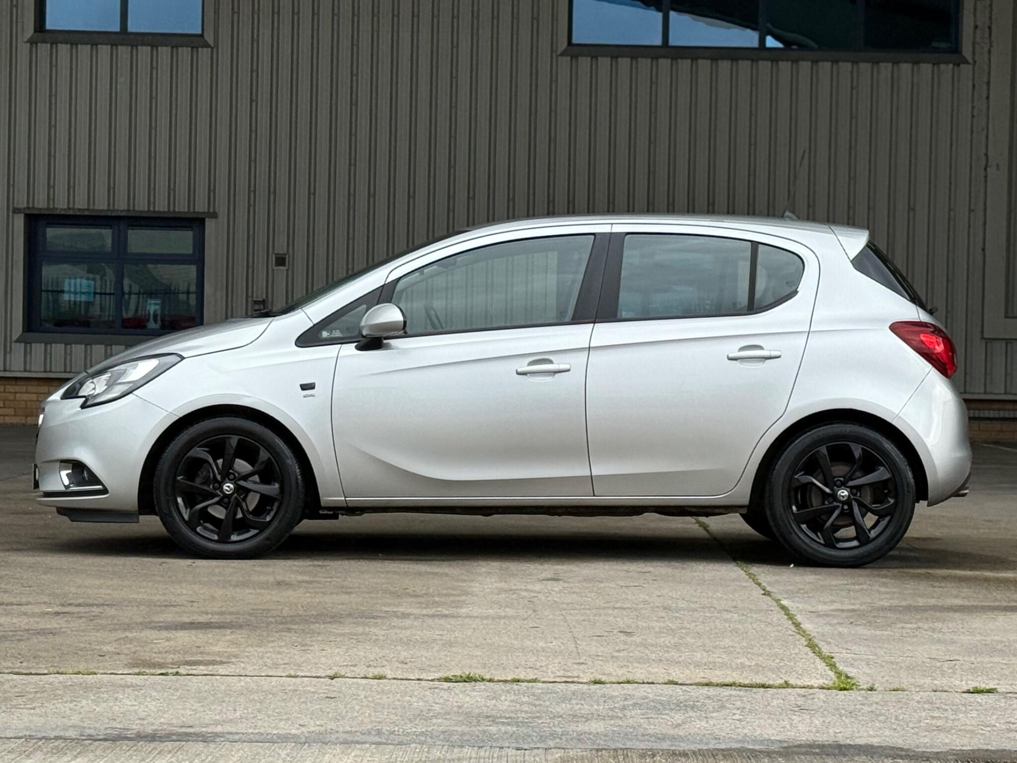 Vauxhall Corsa - Image 12