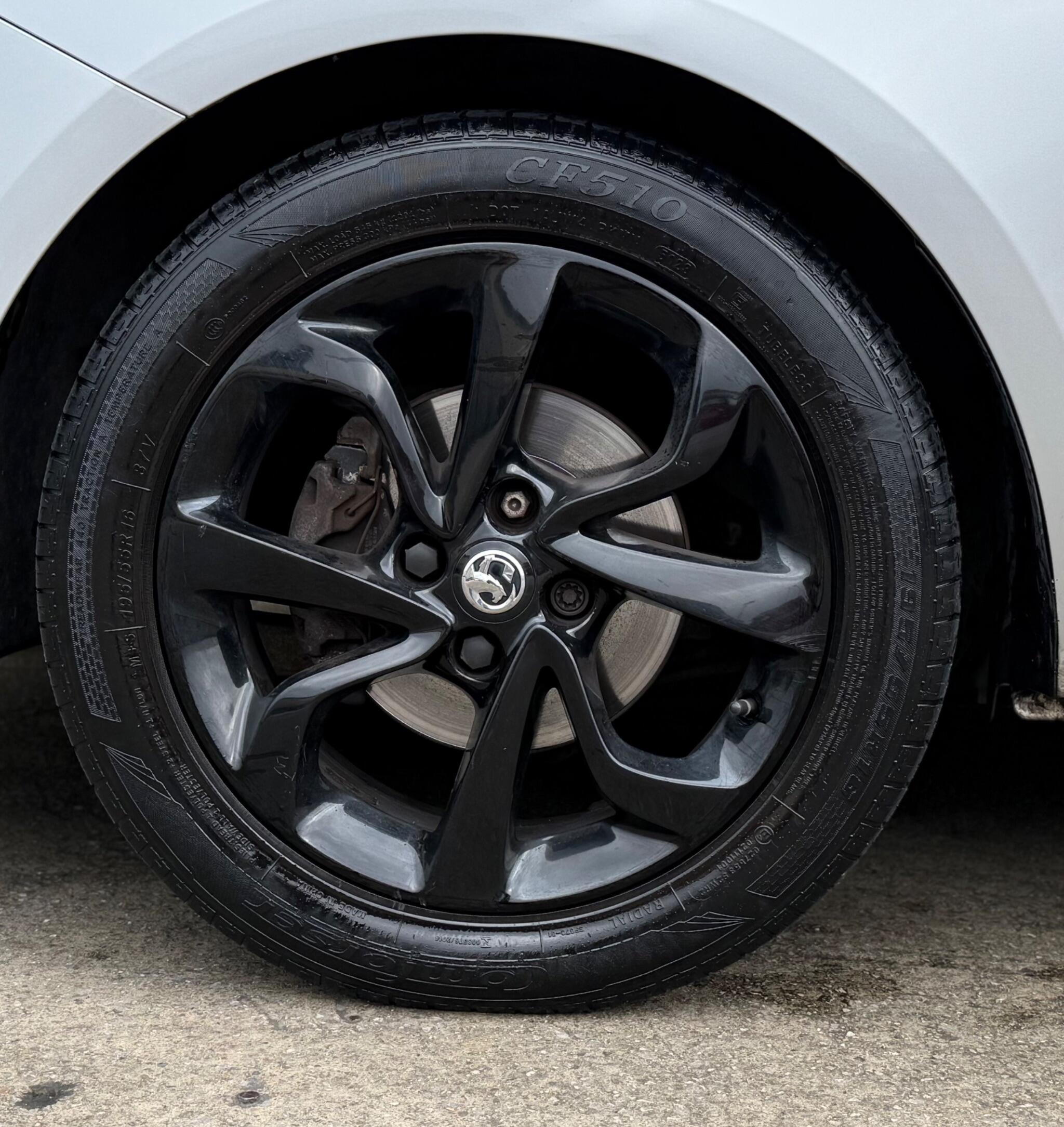 Vauxhall Corsa - Image 19