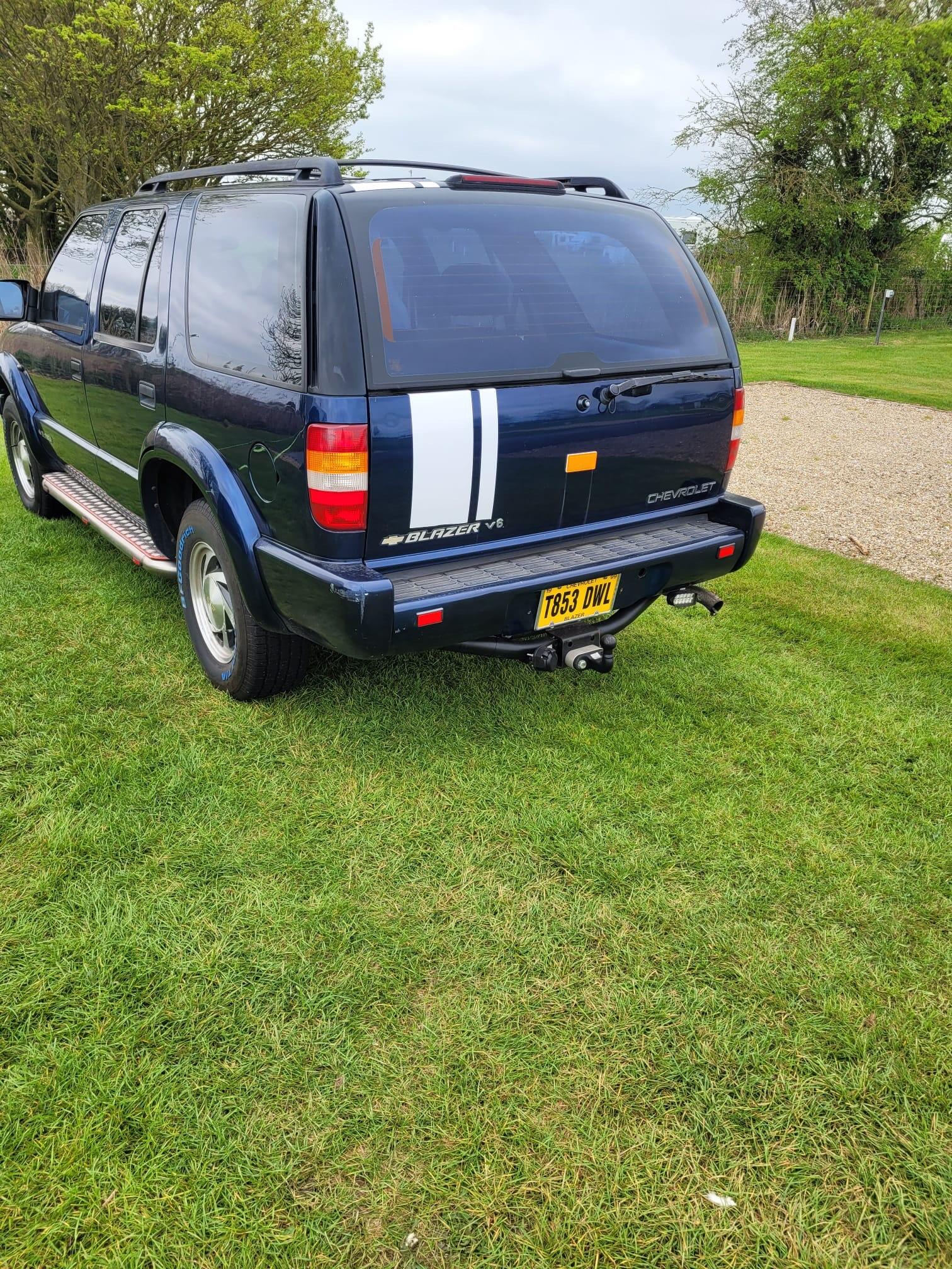 Chevrolet BLAZER - Image 4