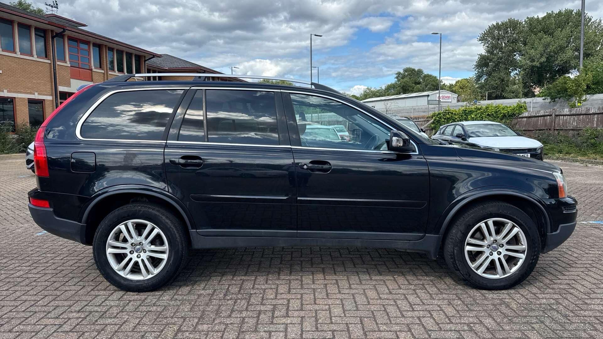Volvo XC90 - Image 3