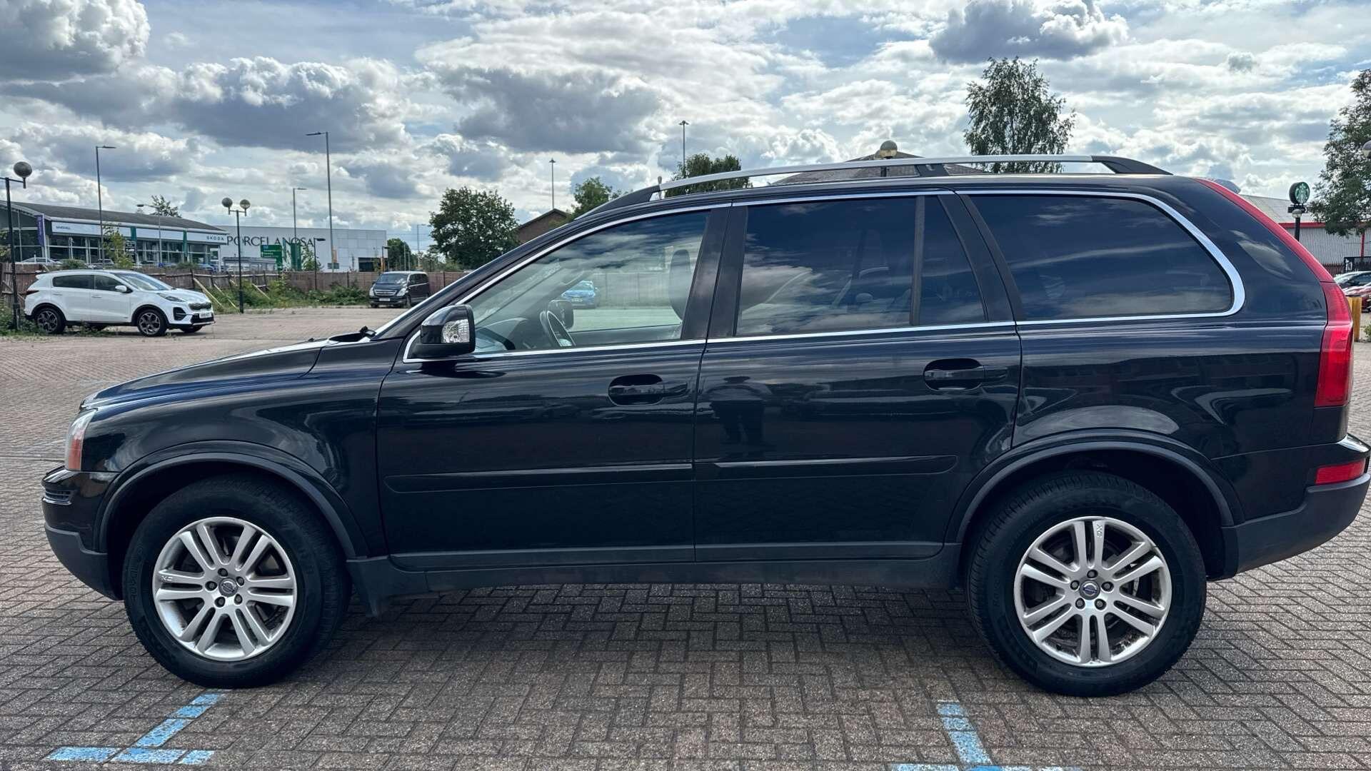 Volvo XC90 - Image 6
