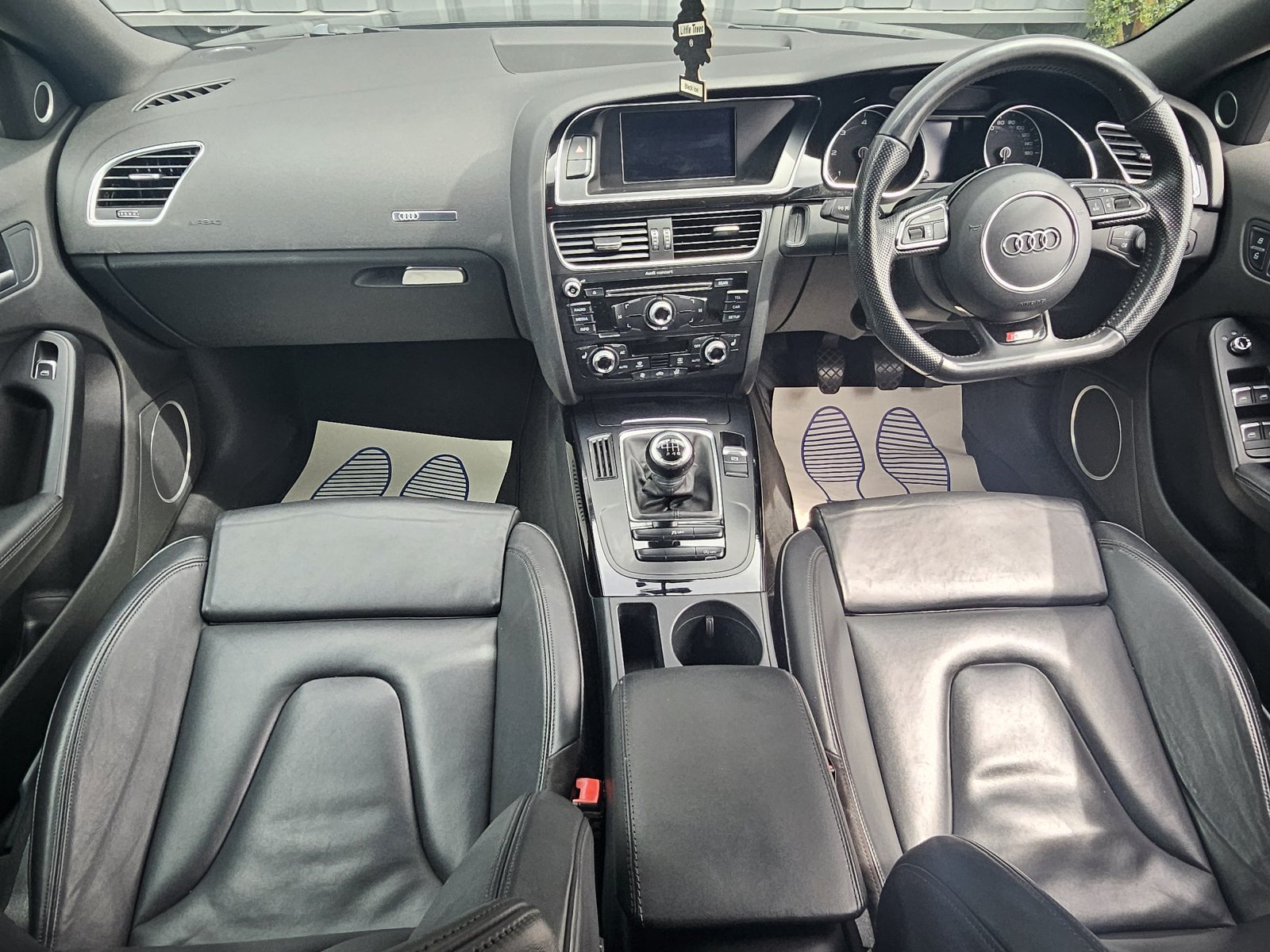 Audi A5 - Image 30