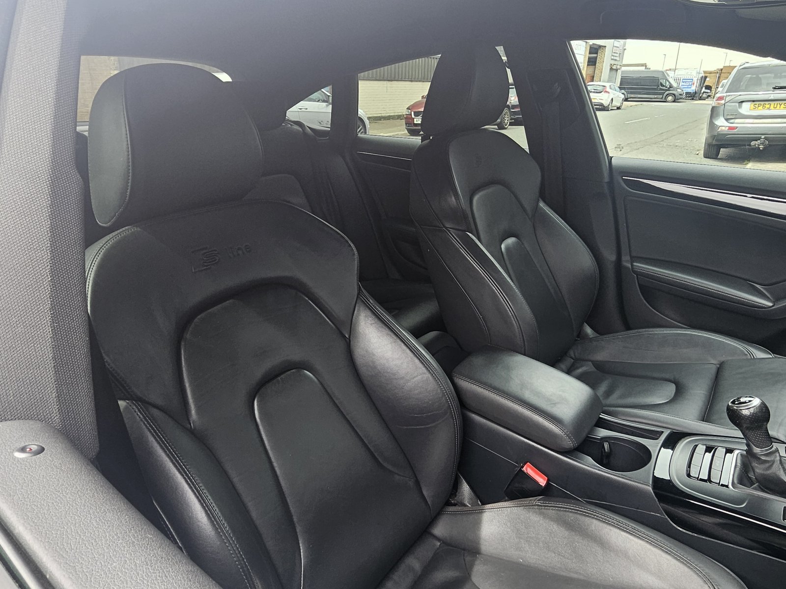 Audi A5 - Image 31